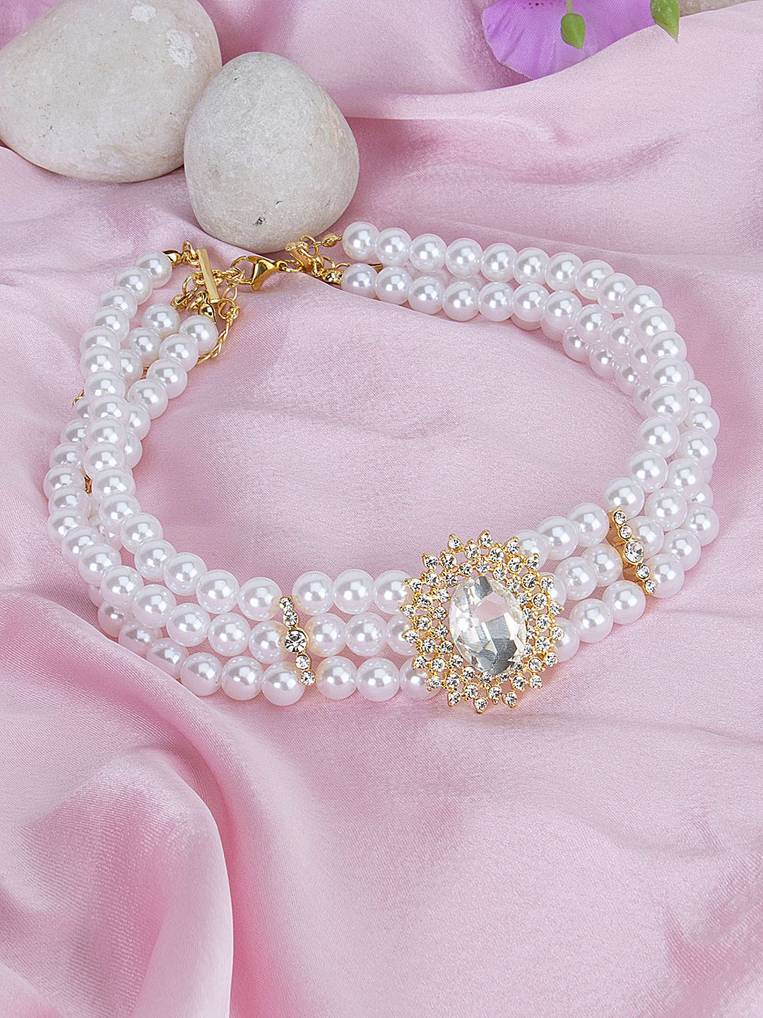 

Kazo White & Gold-Toned Necklace