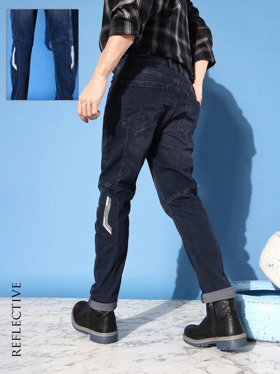 

The Roadster Lifestyle Co. Men Carrot Heavy Fade Reflective Stretchable Jeans, Blue