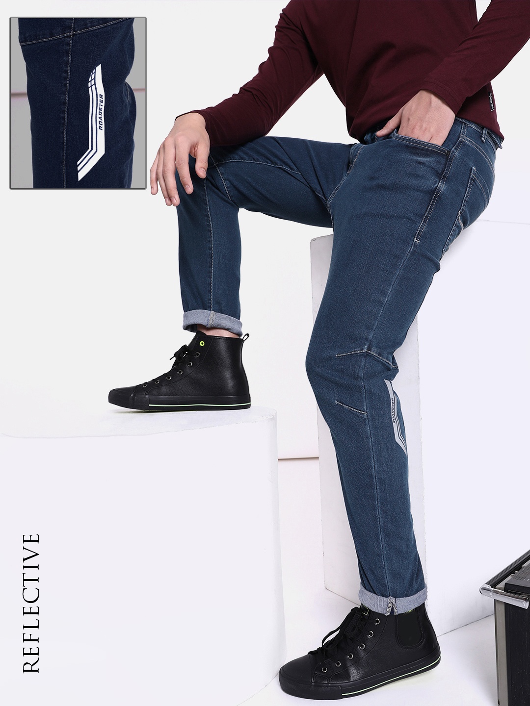 

The Roadster Life Co. Men Mid-Rise Carrot Stretchable Jeans, Blue