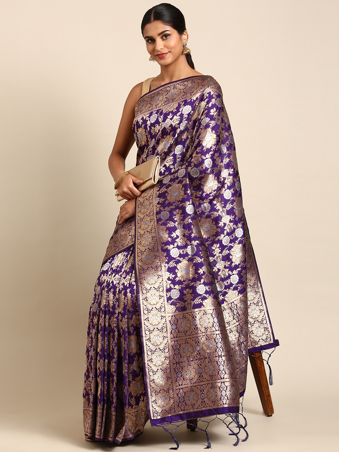 

Royal Rajgharana Saree Floral Zari Silk Blend Banarasi Saree, Purple