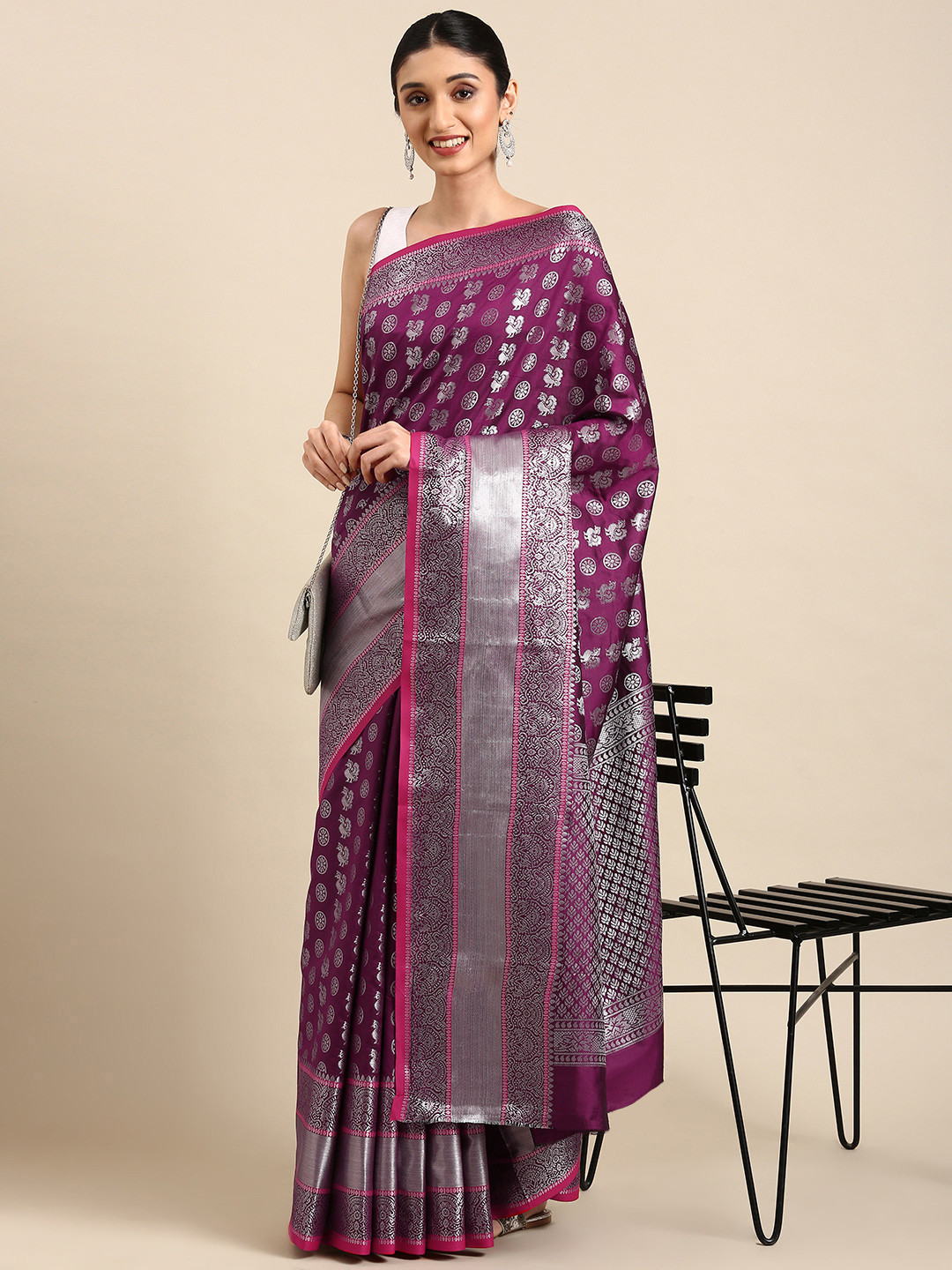 

Royal Rajgharana Saree Ethnic Motifs Silk Blend Banarasi Sarees, Purple
