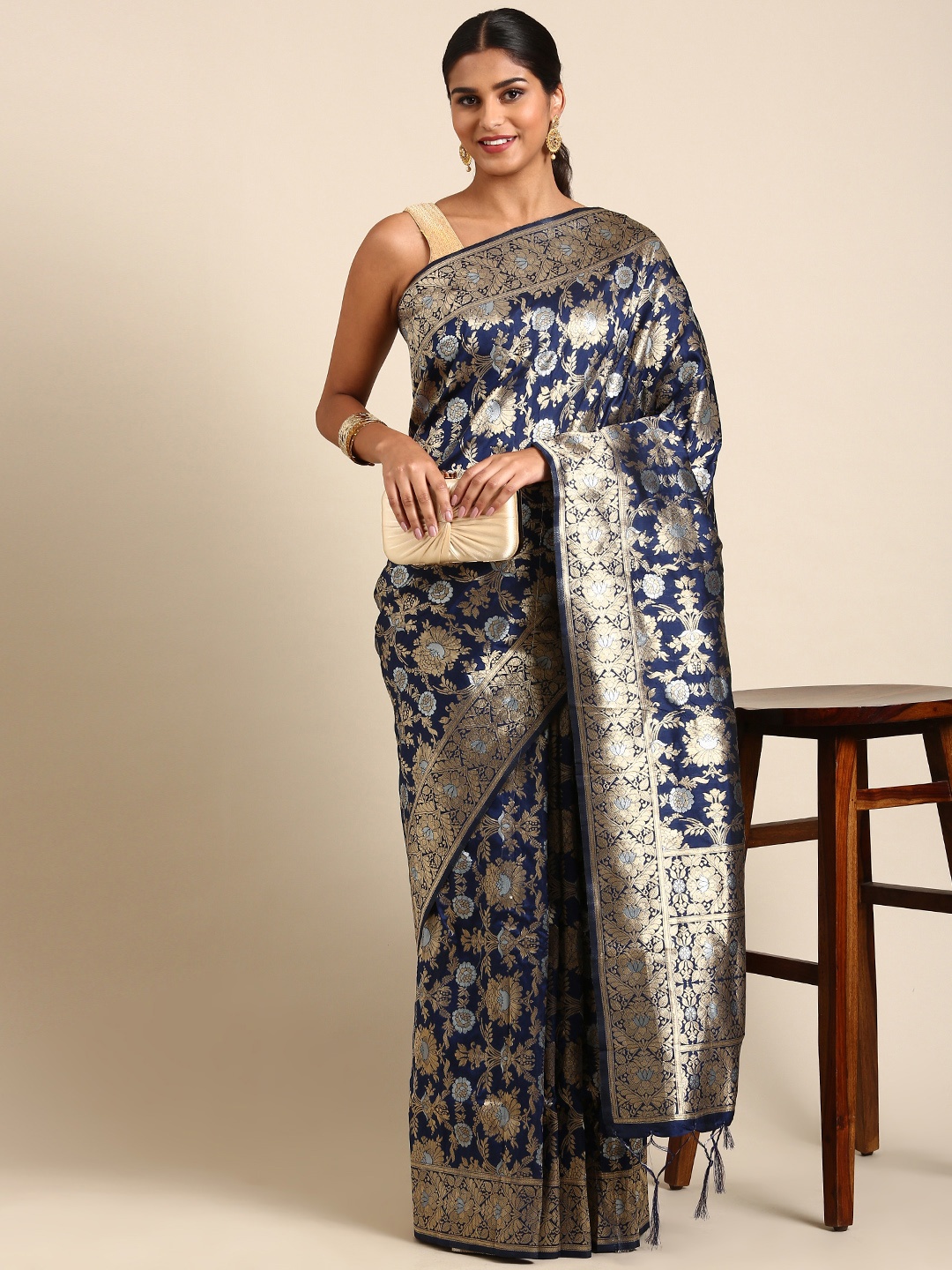 

Royal Rajgharana Saree Floral Silk Blend Banarasi Sarees, Navy blue