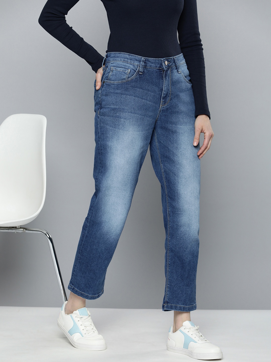 

HERE&NOW Women Boyfriend Fit Heavy Fade Stretchable Jeans, Blue