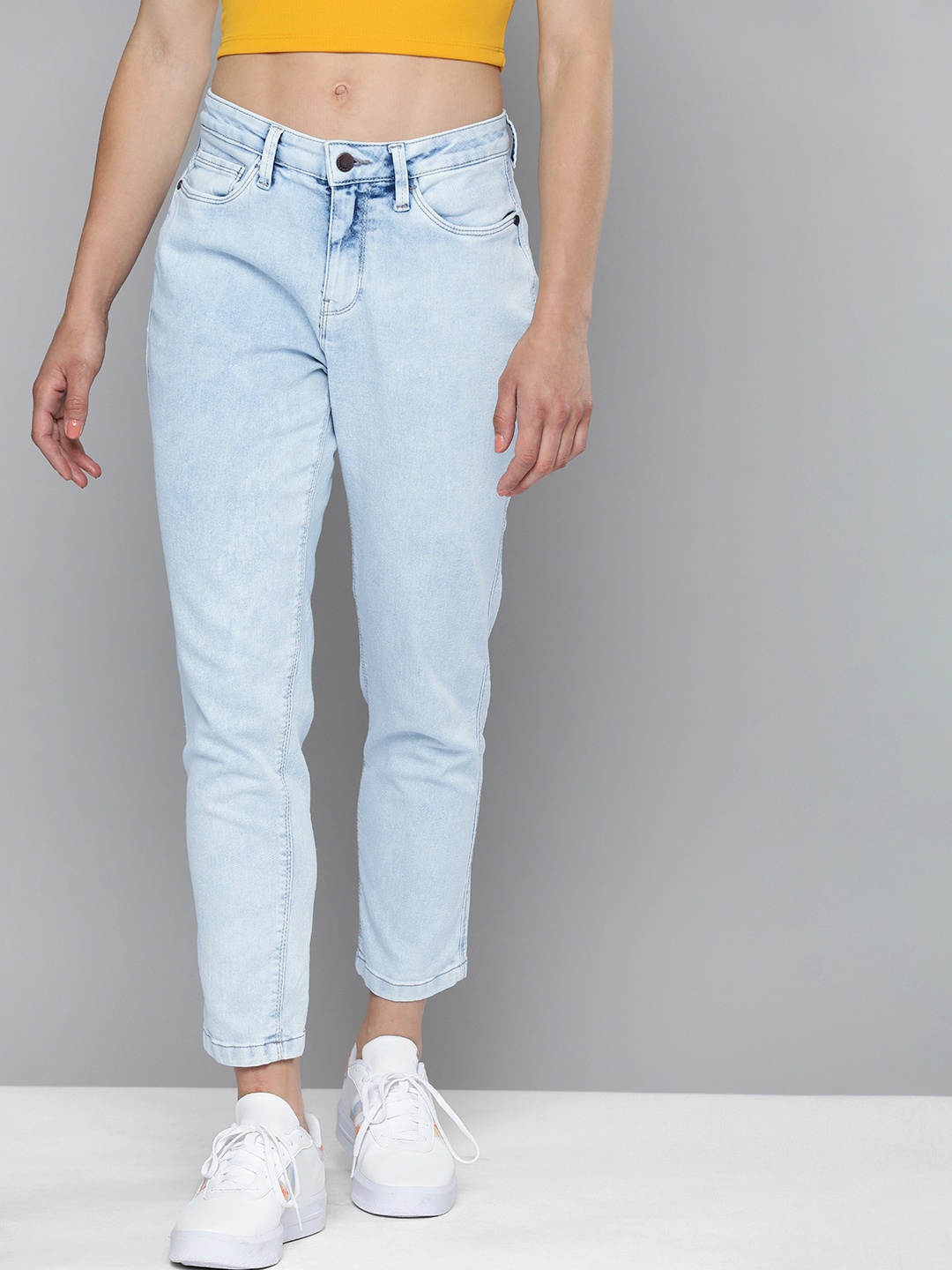 

HERE&NOW Women Mom Fit High-Rise Heavy Fade Stretchable Jeans, Blue