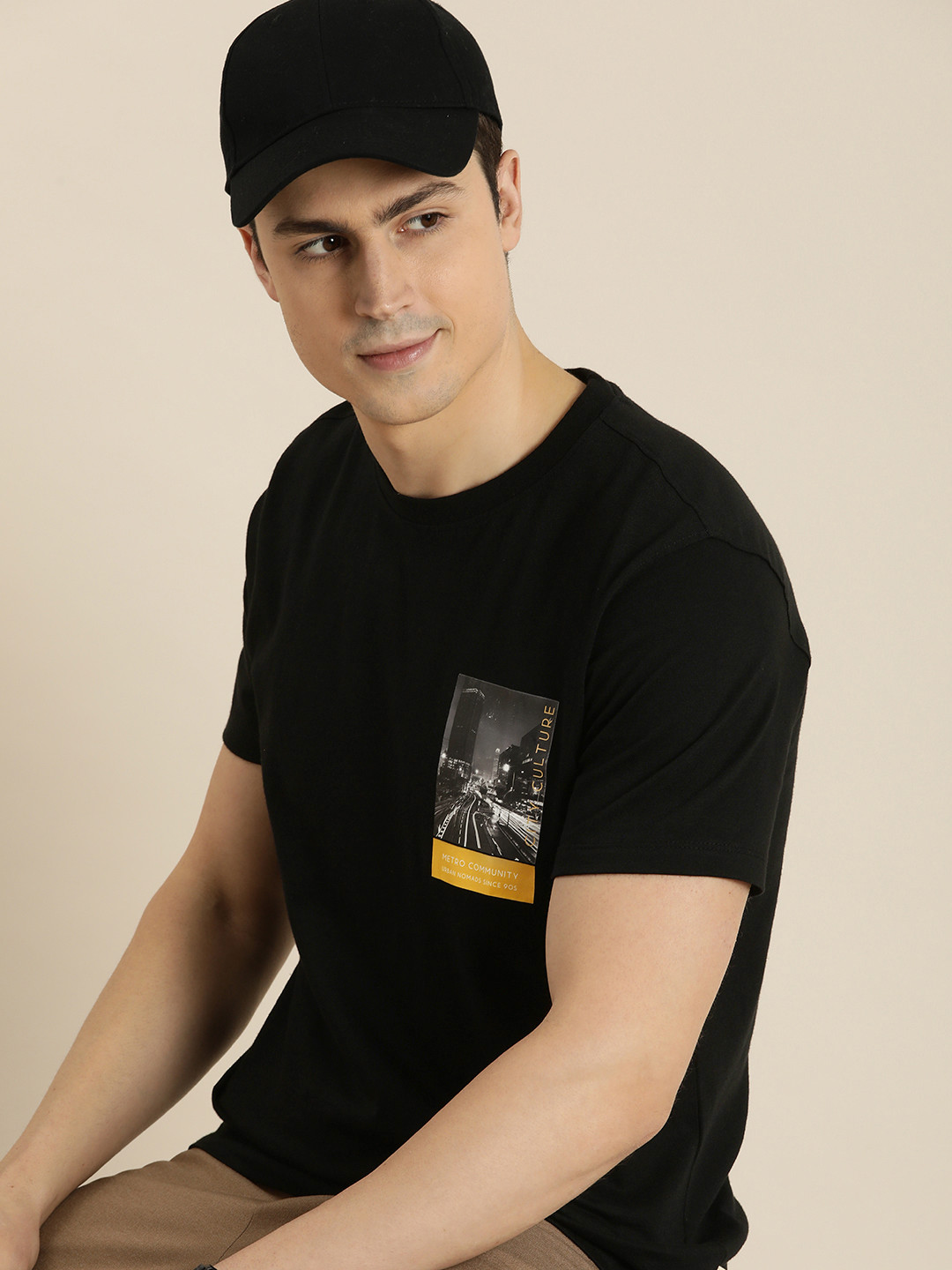 

INVICTUS Pure Cotton Graphic Printed Casual T-shirt, Black