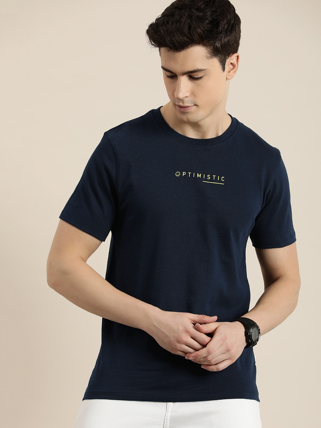 

INVICTUS Men Pure Cotton Solid With Typography Detail T-shirt, Navy blue