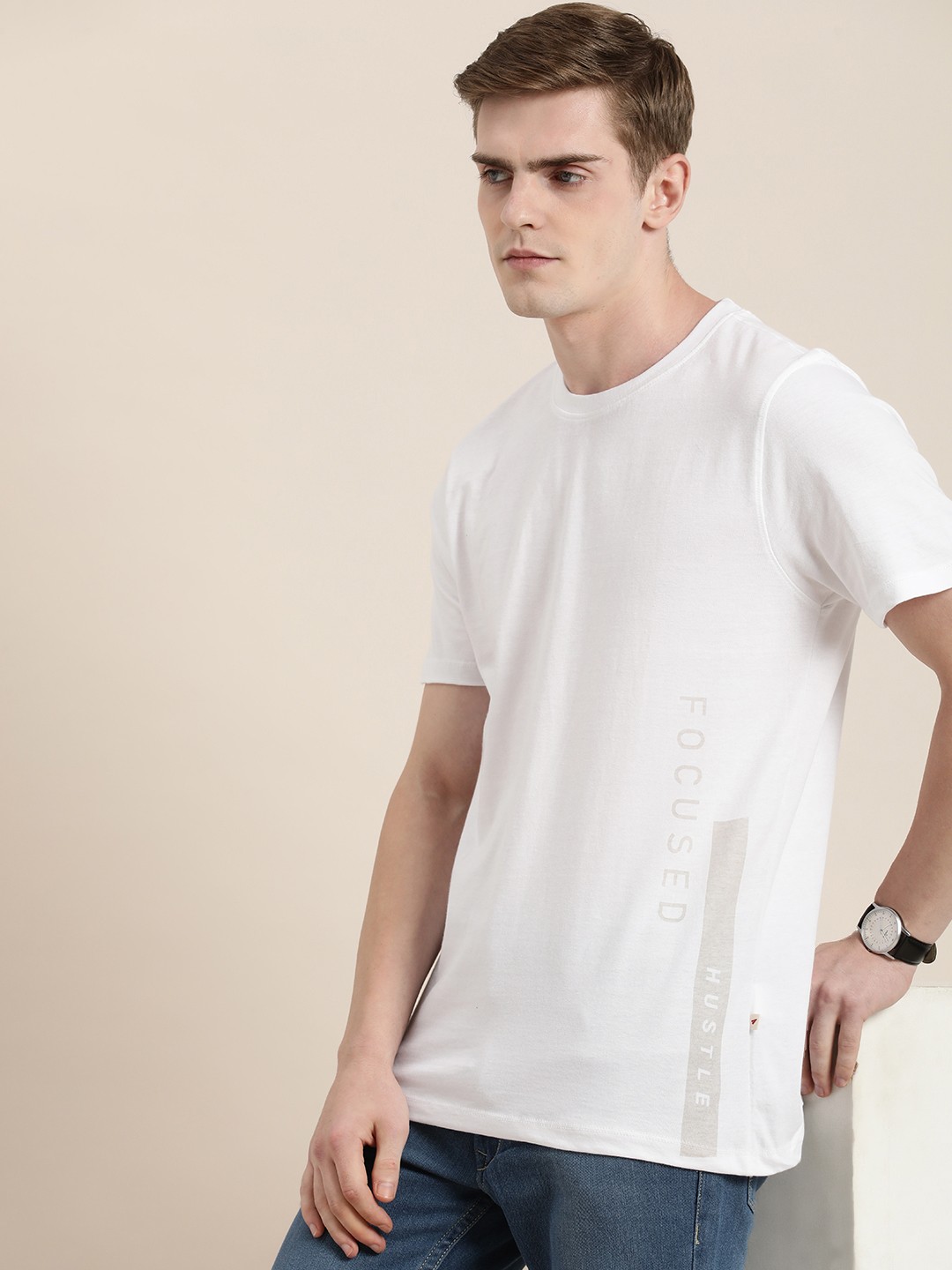 

INVICTUS Typography Printed Pure Cotton T-shirt, White
