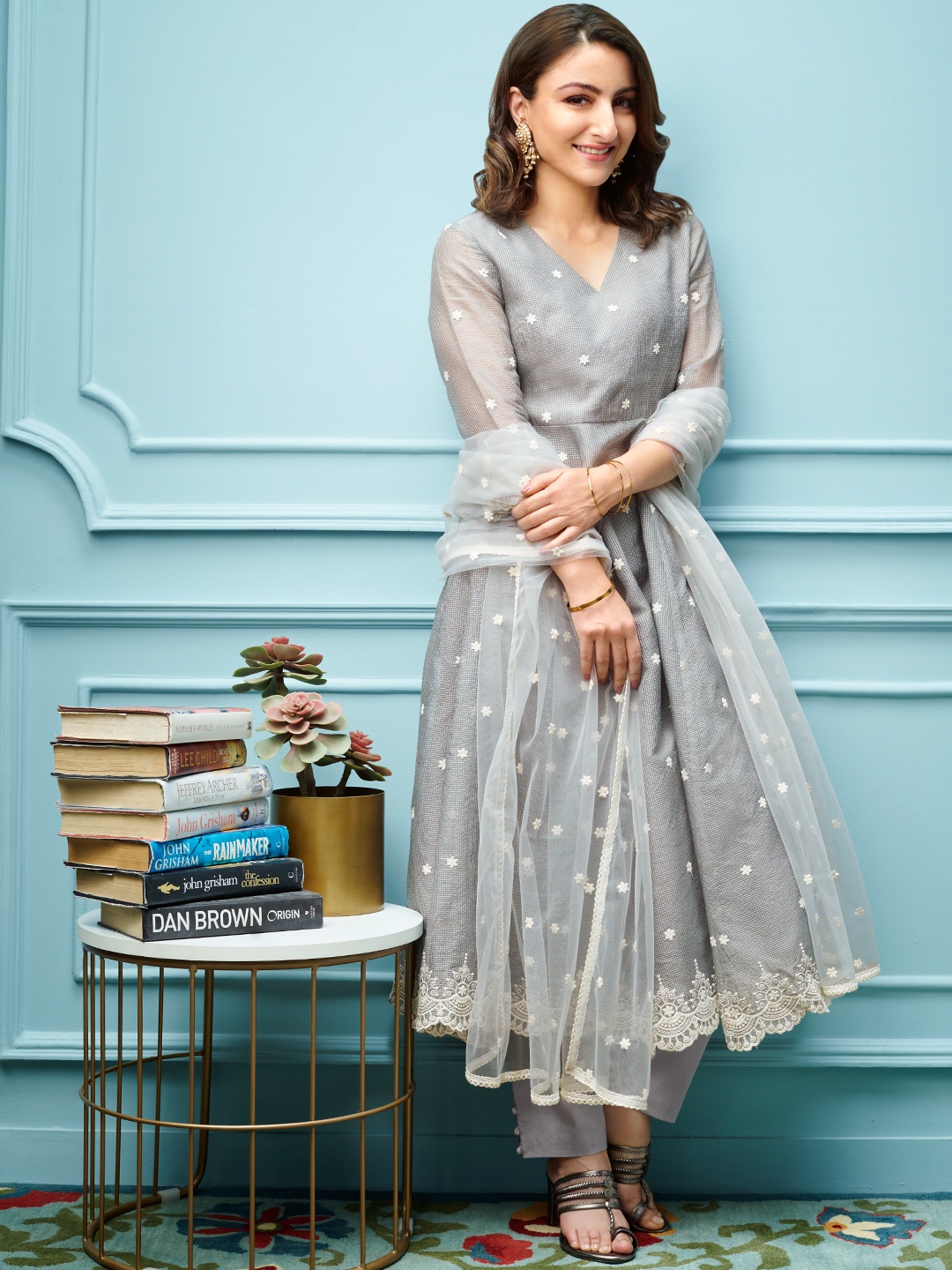 

House of Pataudi Ethnic Motifs Embroidered Anarkali Kurta with Trousers & Dupatta, Grey