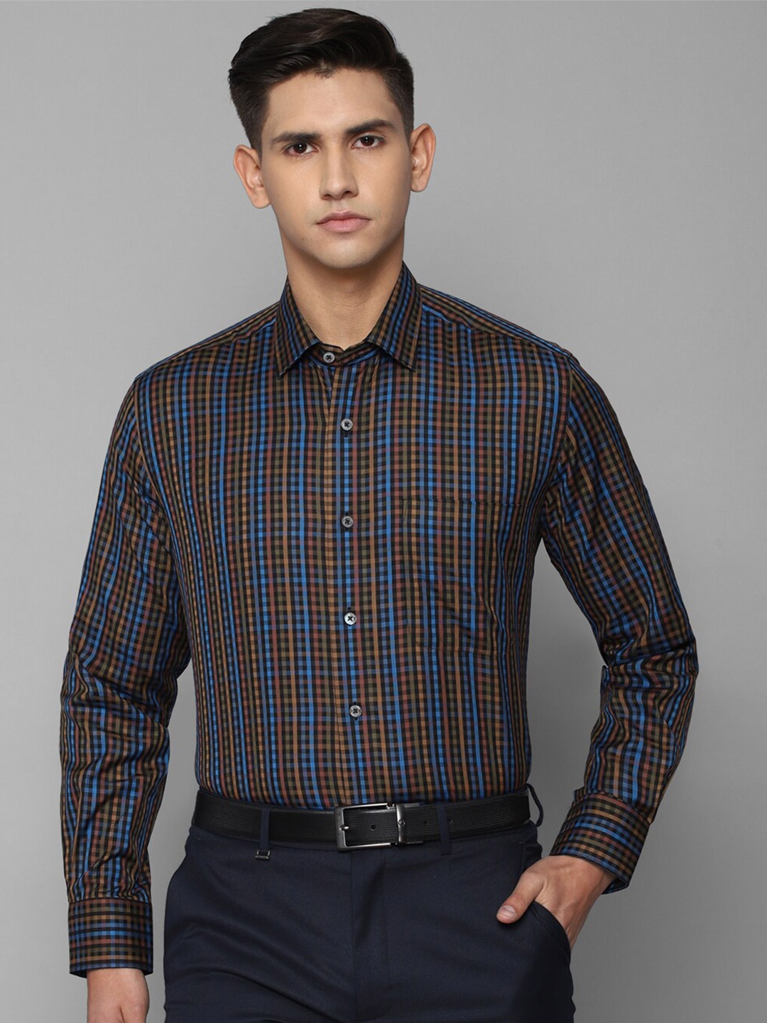 

Luxure by Louis Philippe Men Pure Cotton Slim Fit Tartan Checks Checked Formal Shirt, Black
