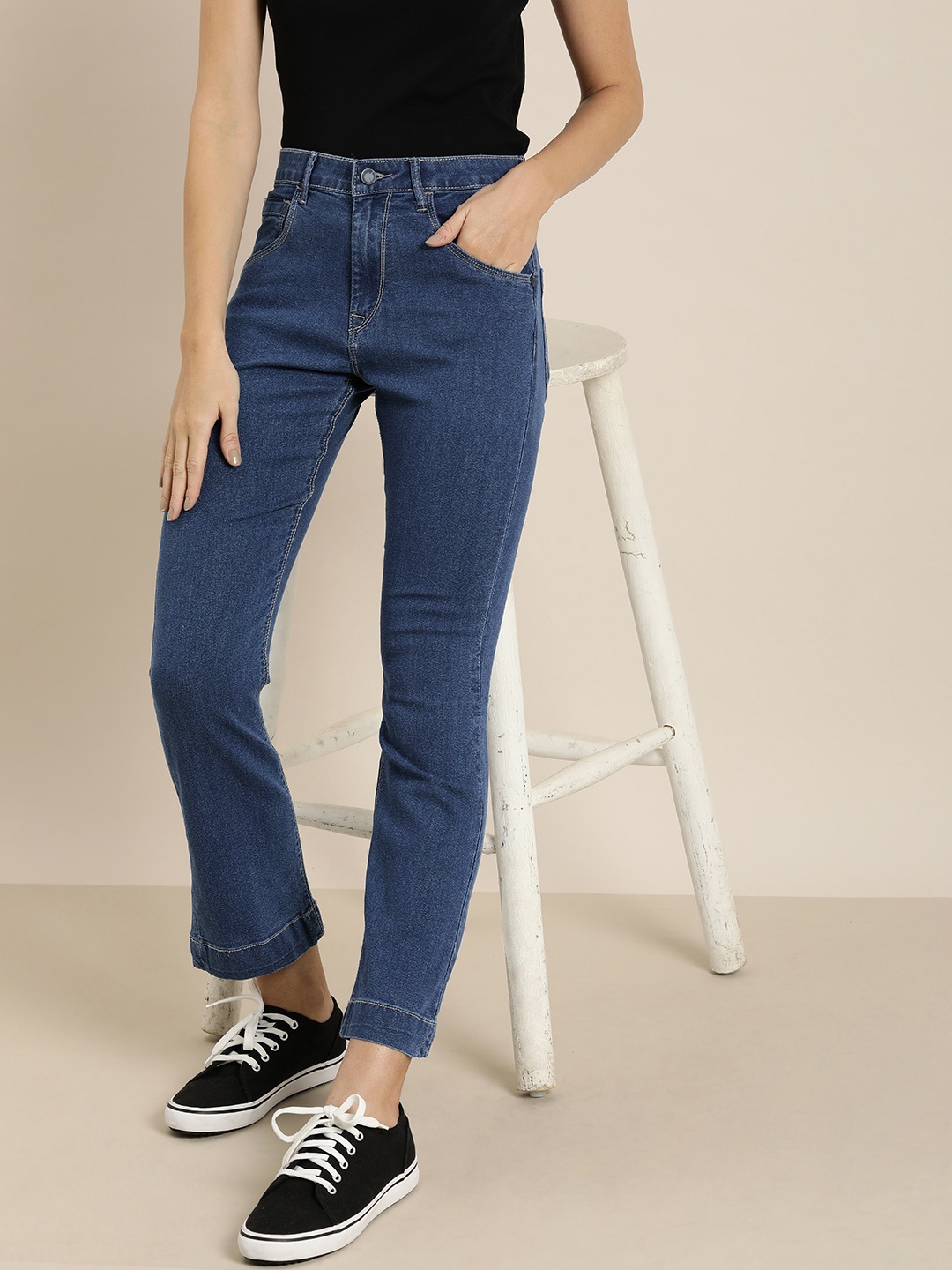 

Moda Rapido Women Bootcut High-Rise Light Fade Stretchable Jeans, Blue