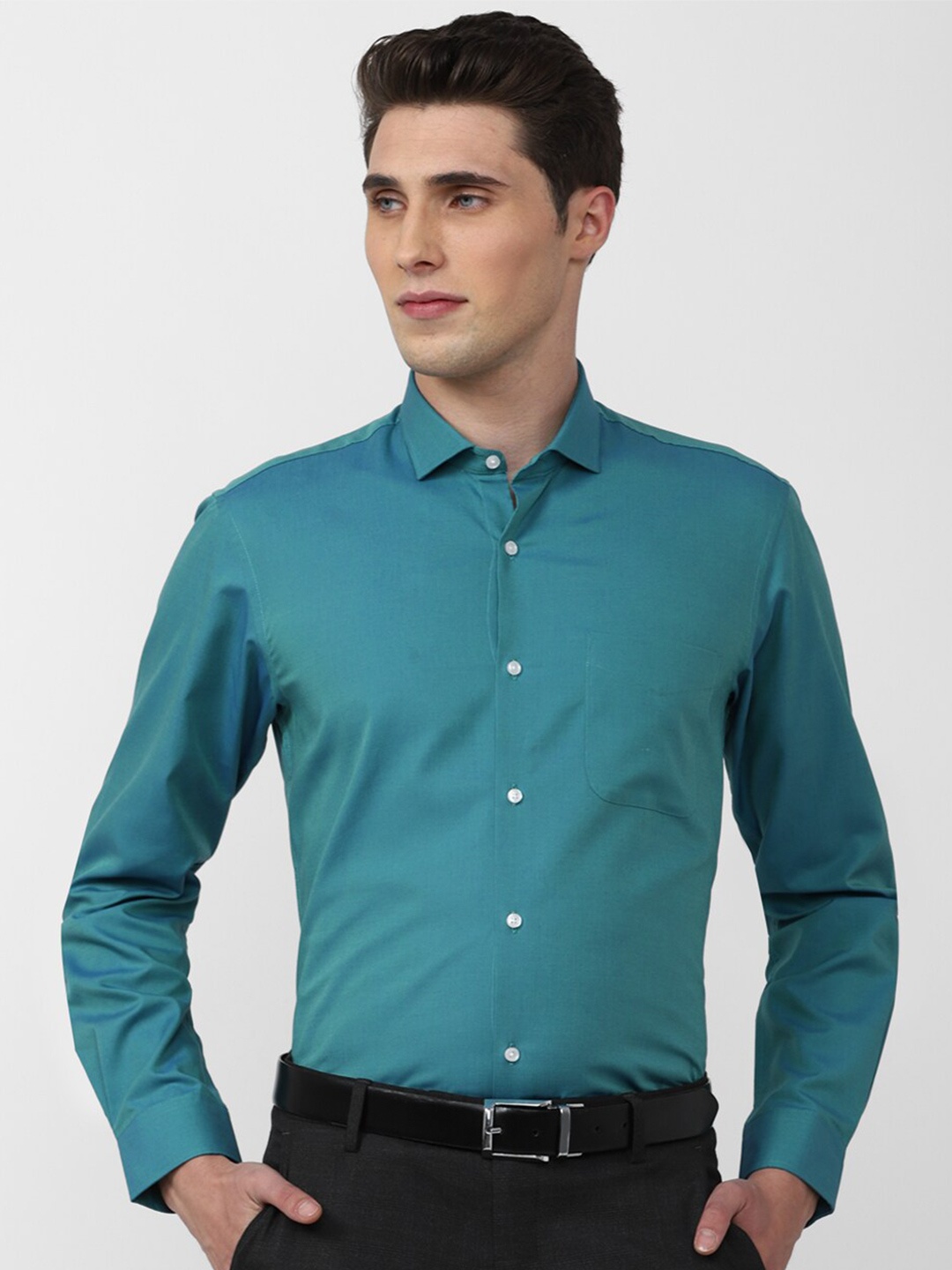 

Peter England Men Pure Cotton Formal Shirt, Green