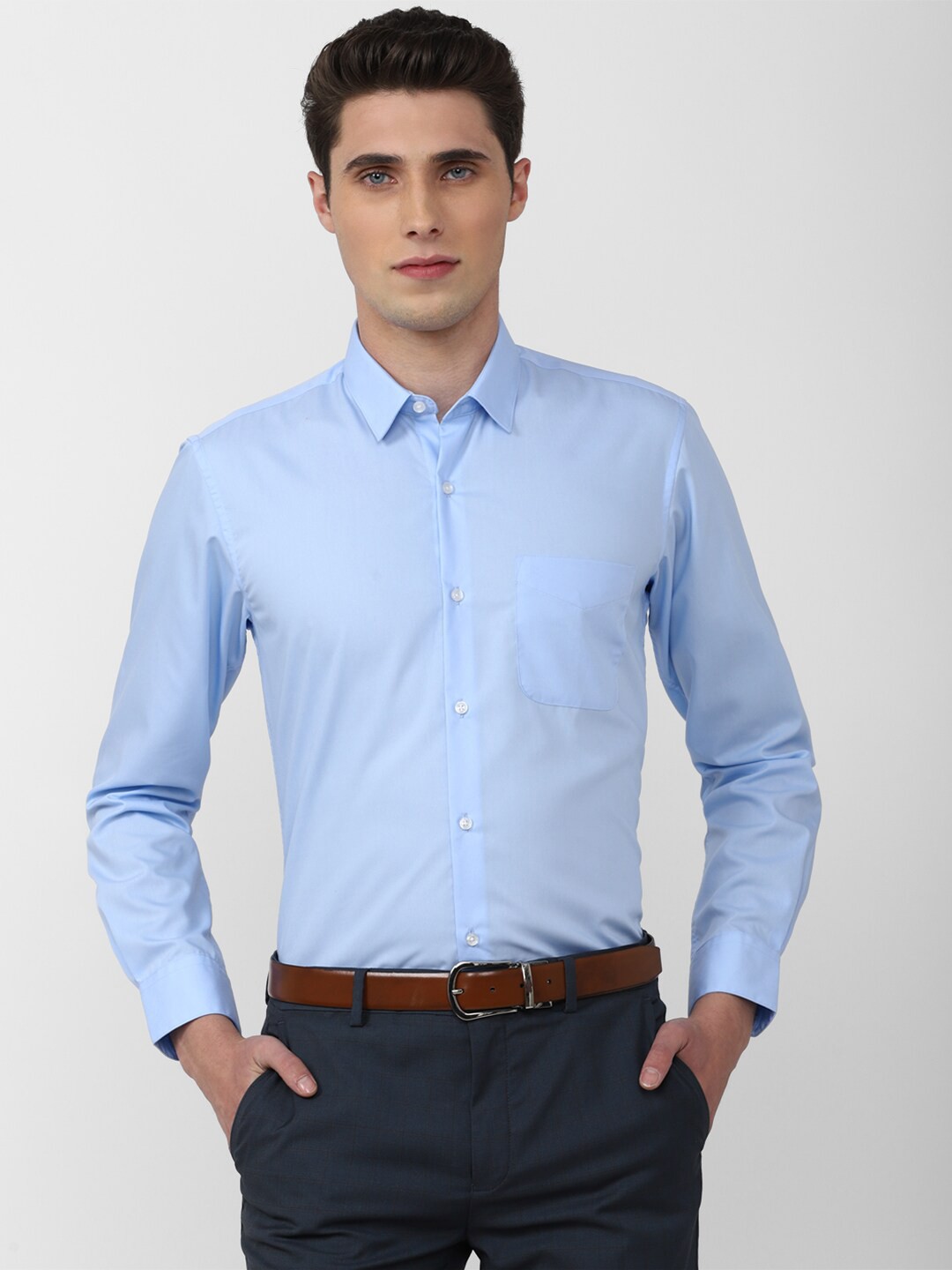 

Peter England Men Pure Cotton Formal Shirt, Blue