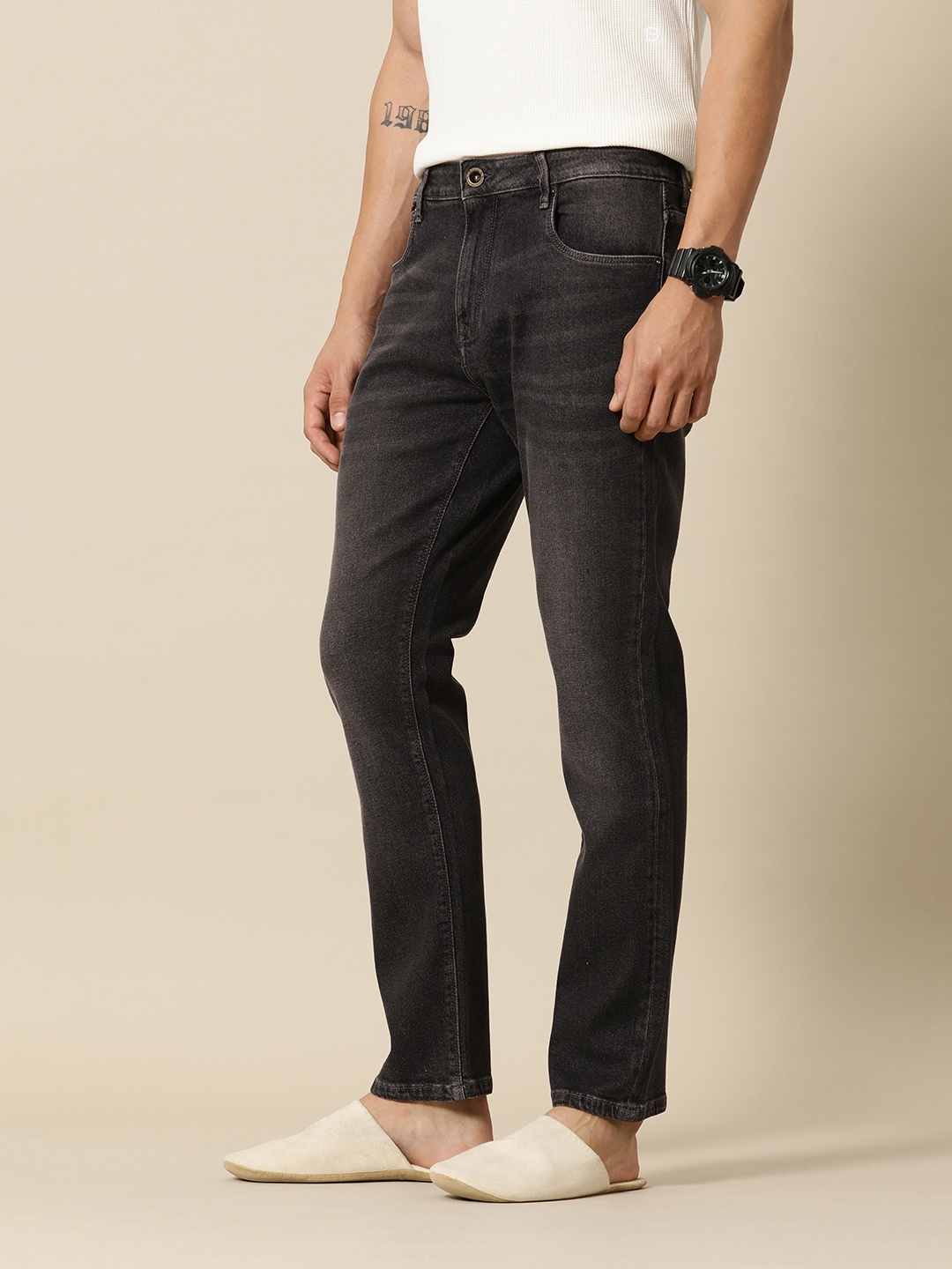 

Mr Bowerbird Men Slim Fit Light Fade Stretchable Jeans, Black
