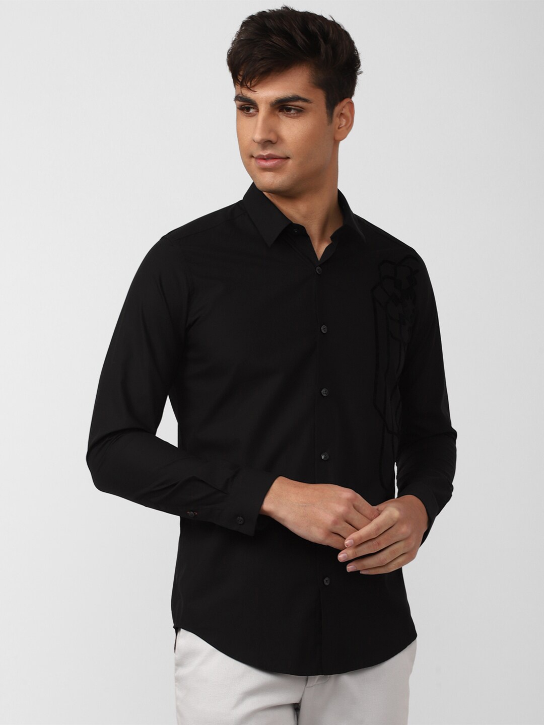 

SIMON CARTER LONDON Men Slim Fit Pure Cotton Casual Shirt, Black