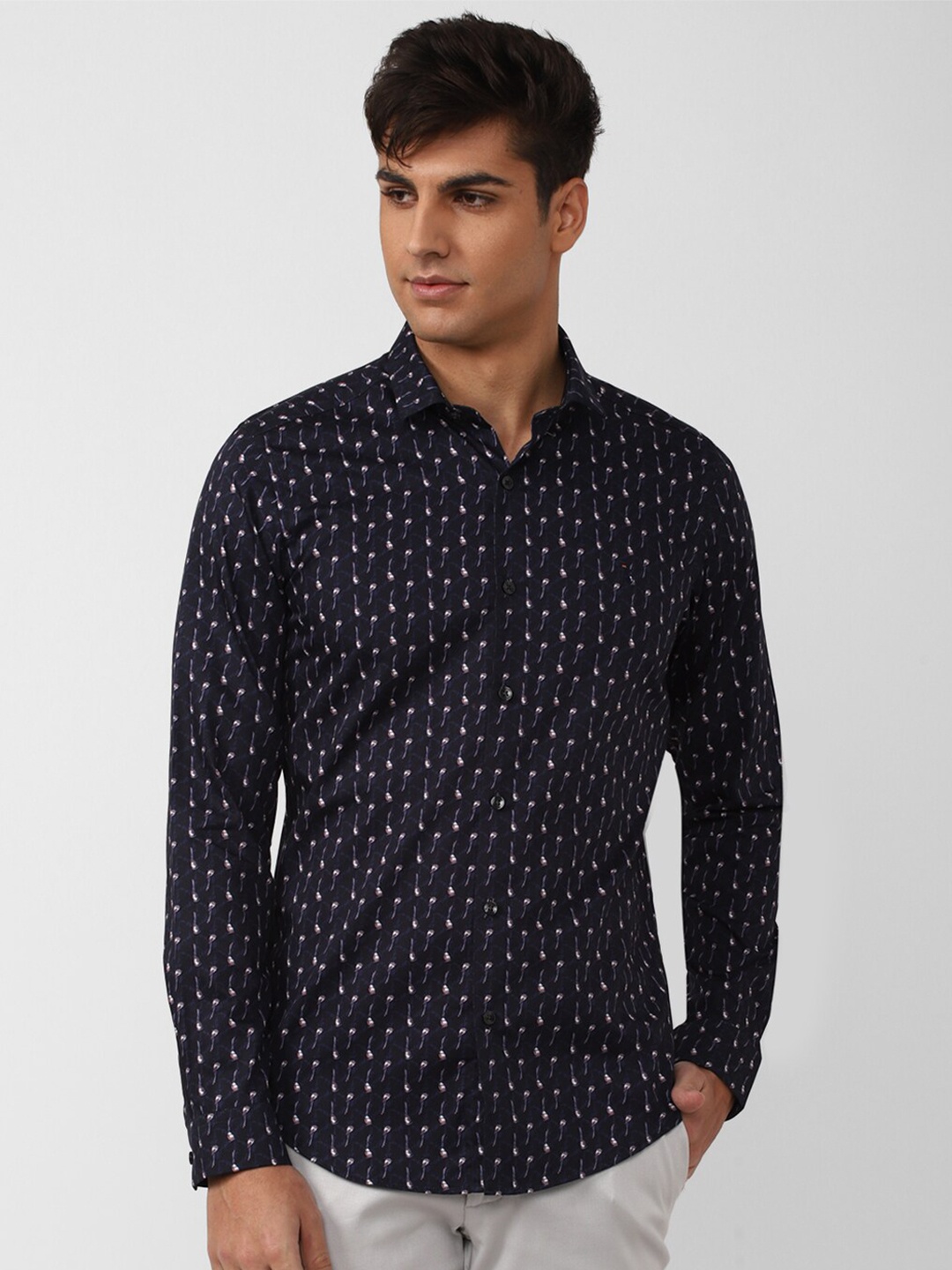 

SIMON CARTER LONDON Men Slim Fit Printed Pure Cotton Casual Shirt, Navy blue