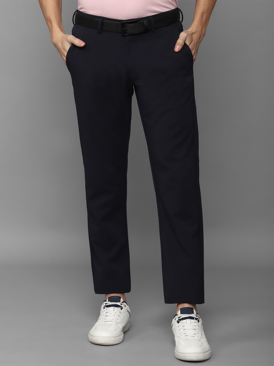 

Allen Solly Men Slim Fit Trousers, Navy blue