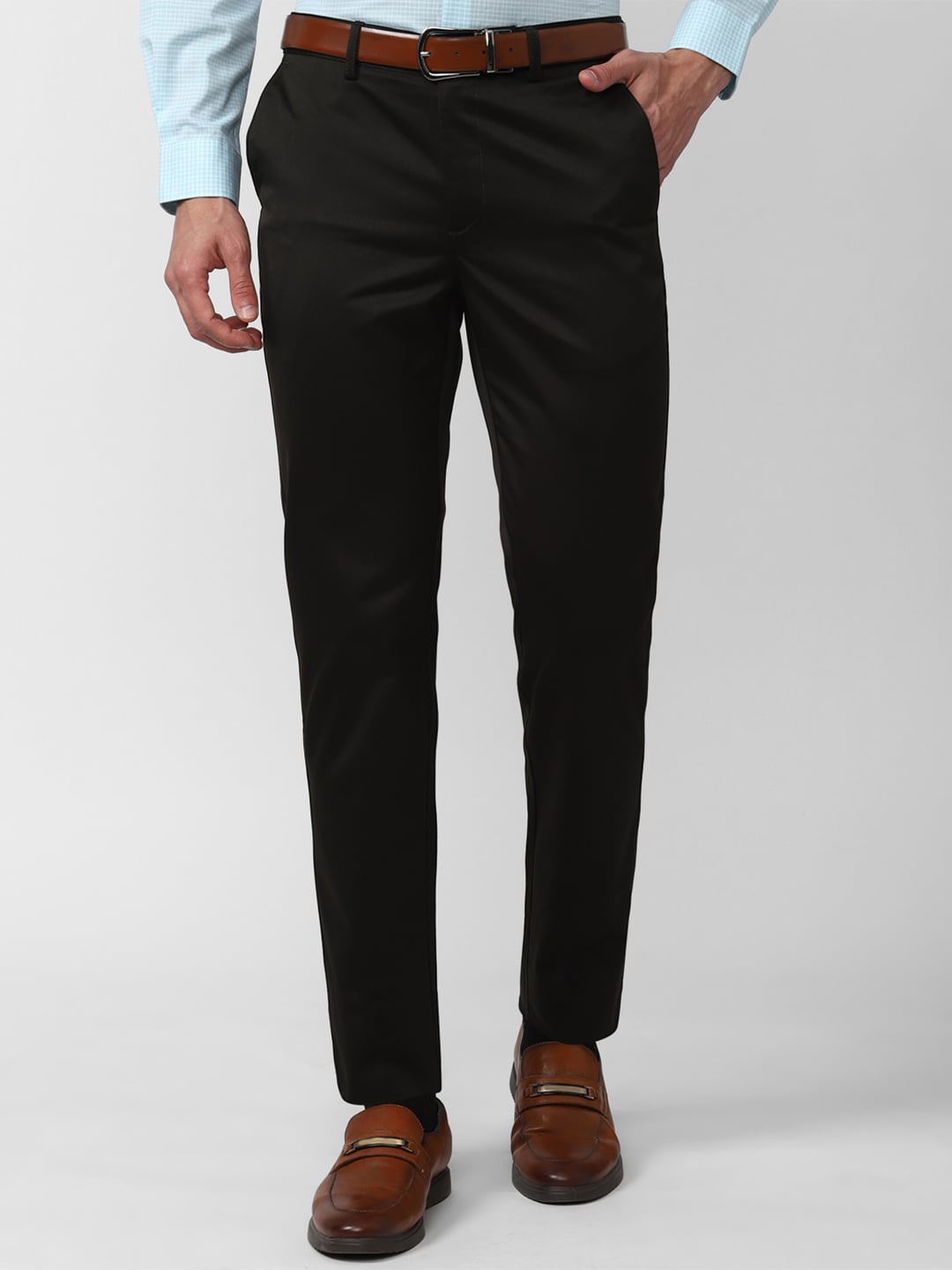 

Peter England Casuals Men Slim Fit Trousers, Black