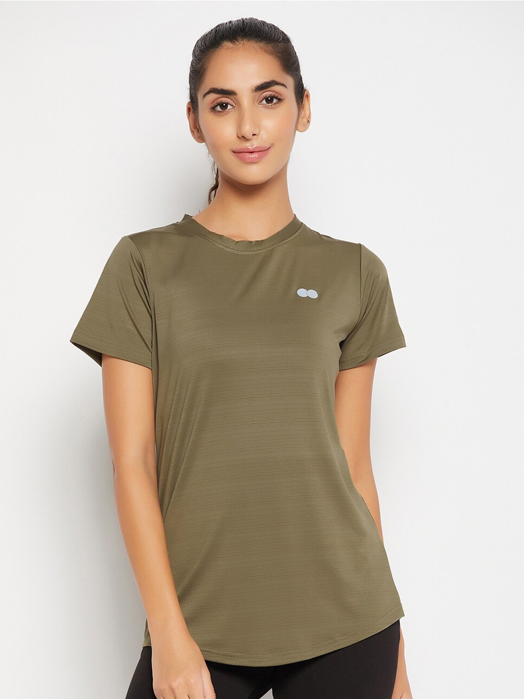 

Clovia Slim Fit Active T-shirt, Green