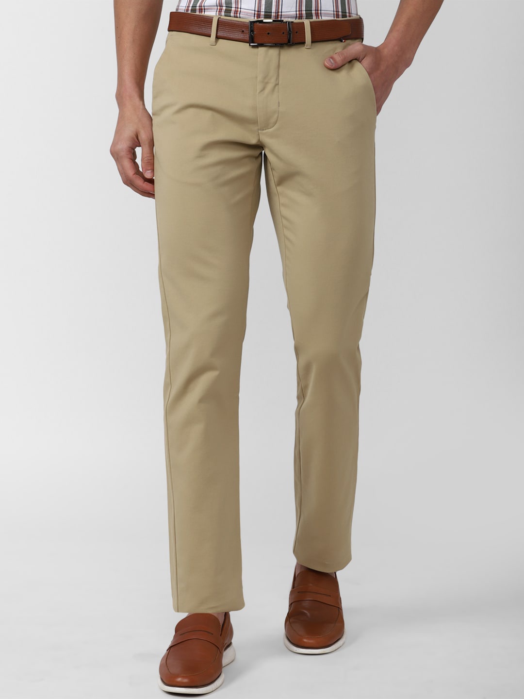 

Van Heusen Sport Men Slim Fit Cotton Trousers, Beige