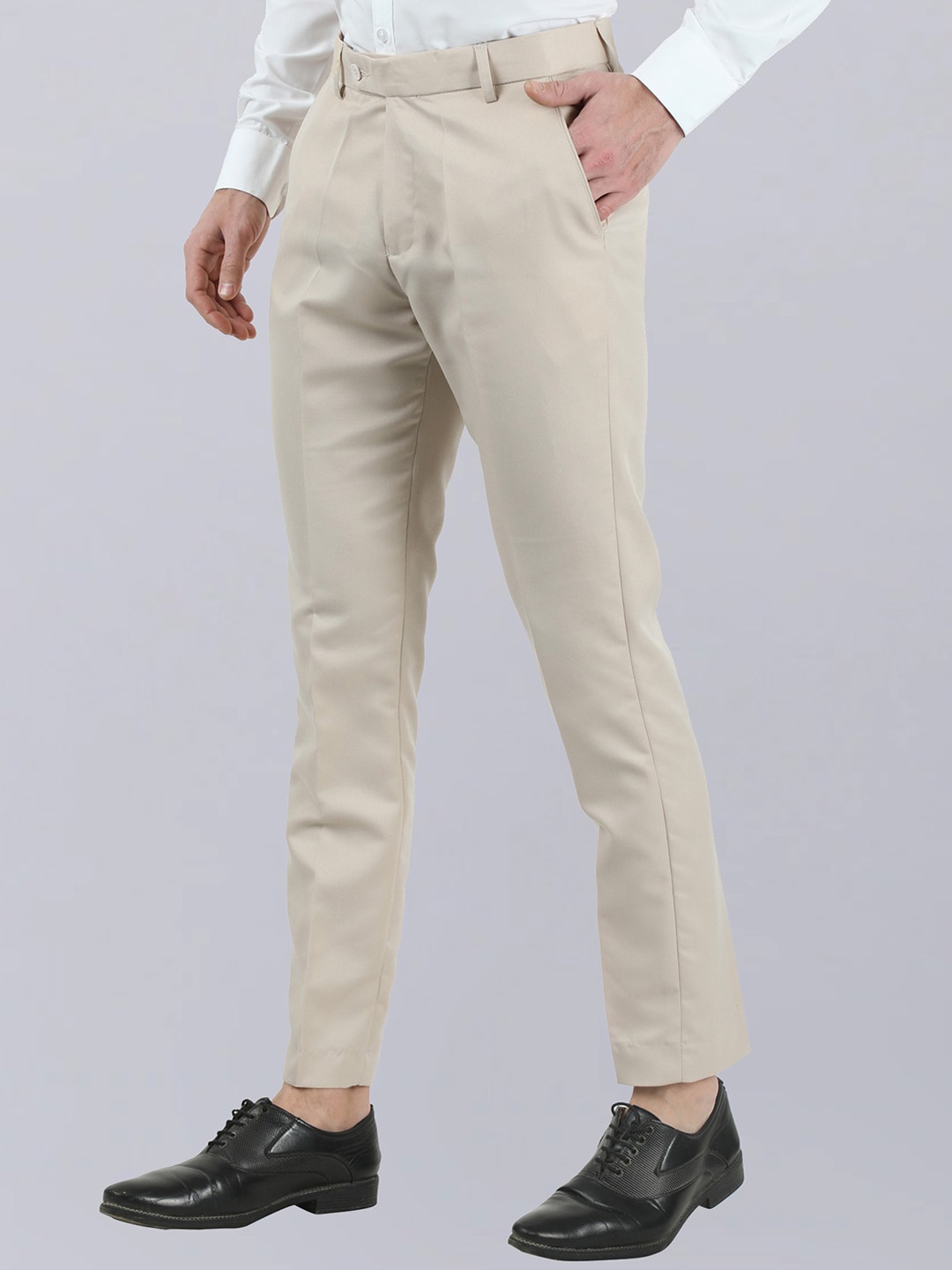 

VEI SASTRE Men Smart Slim Fit Trousers, Cream