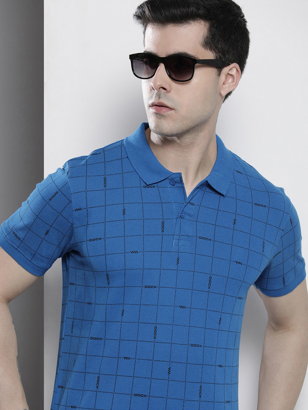 

The Indian Garage Co Men Blue Checked Polo Collar T-shirt