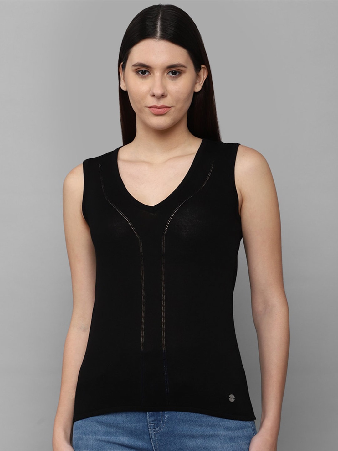 

Allen Solly Woman V-Neck Top, Black