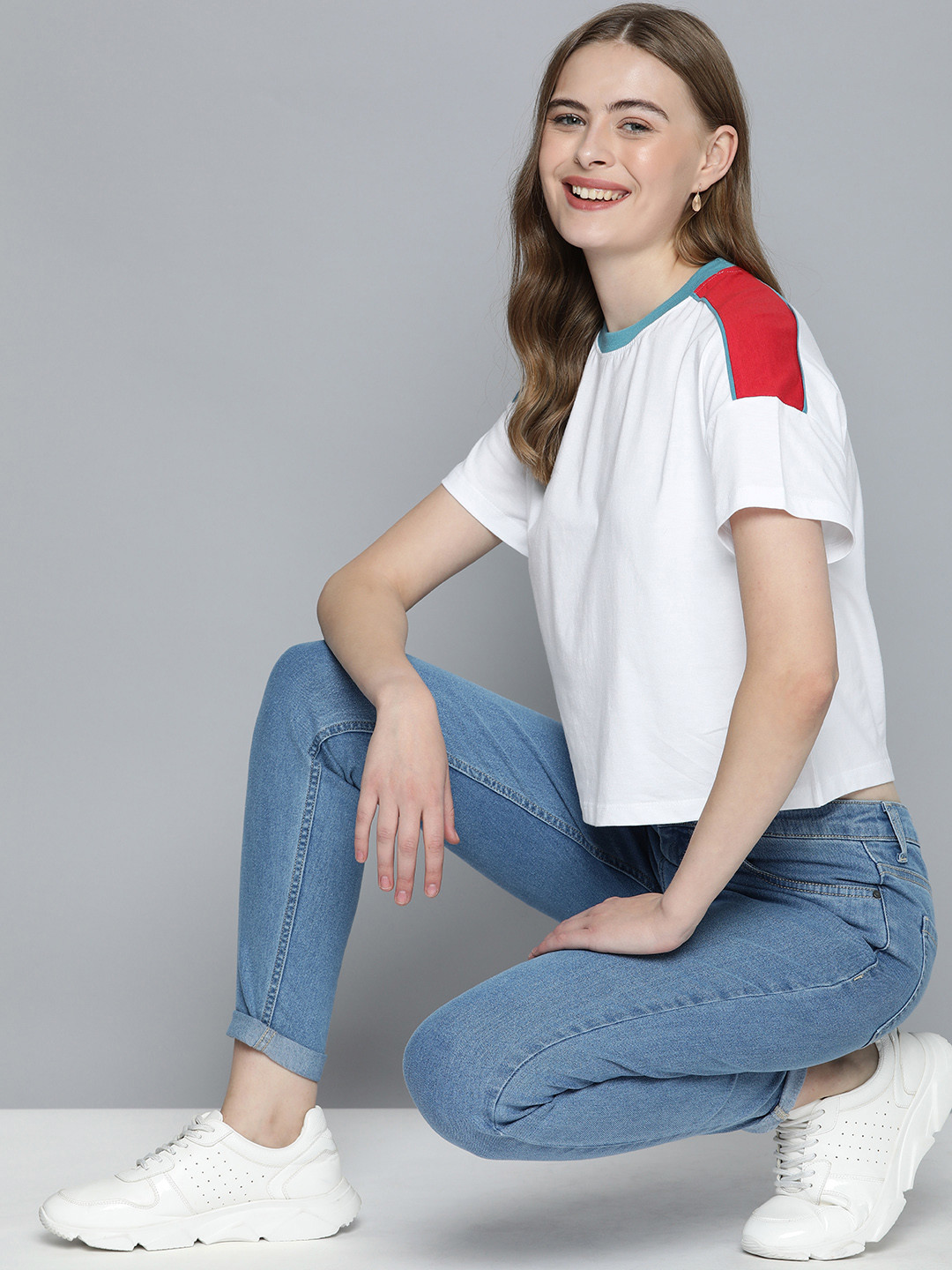 

Mast & Harbour Solid Raglan-Sleeve Casual T-shirt With Contrast Collar, White
