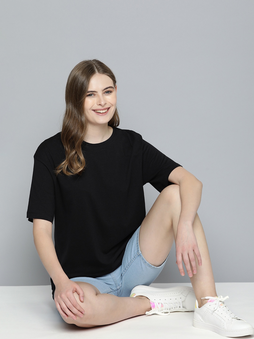 

Mast & Harbour Women Solid Round Neck Drop-Shoulder T-shirt, Black