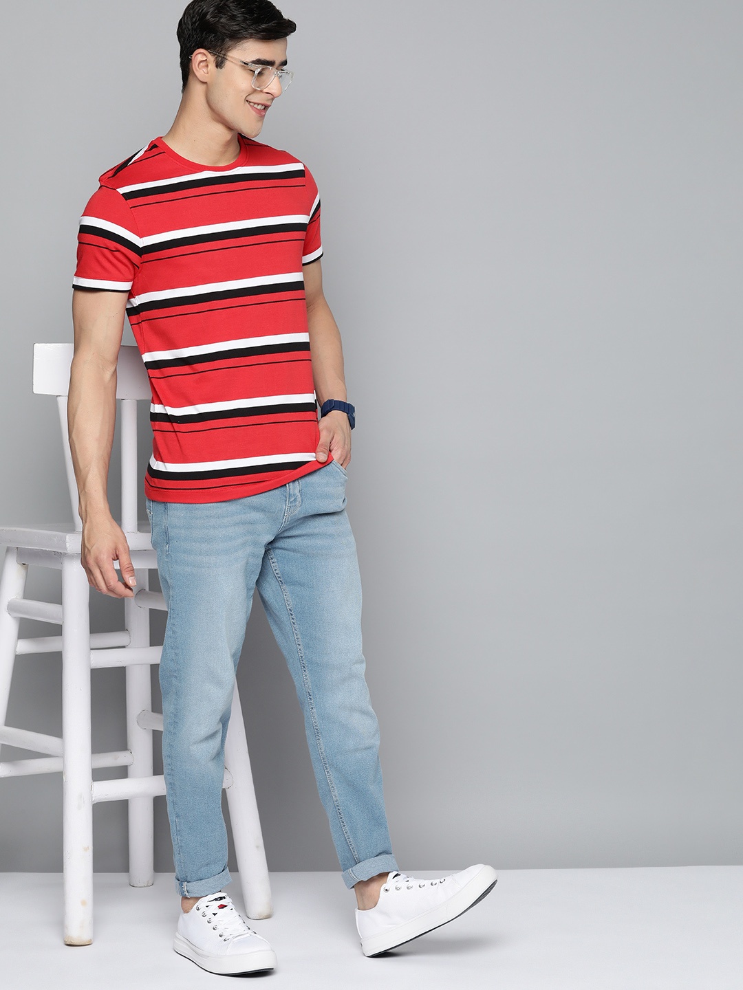 

Mast & Harbour Men Striped T-shirt, Red