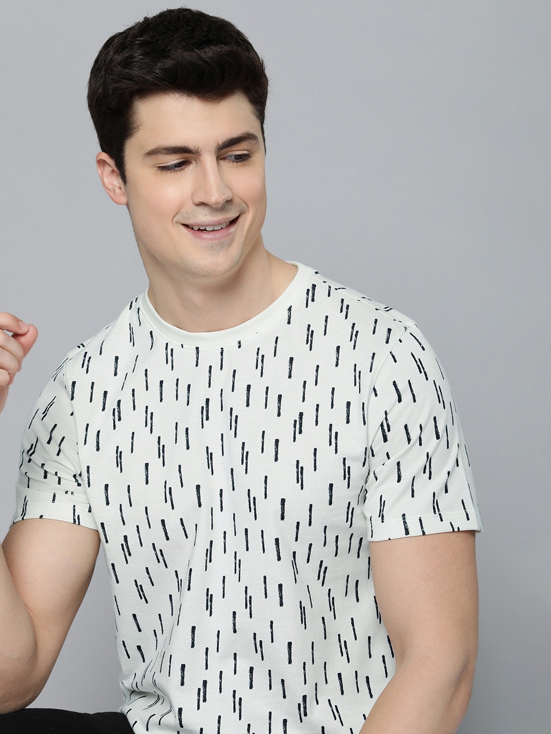 

Mast & Harbour Geometric Printed Pure Cotton Casual T-shirt, White
