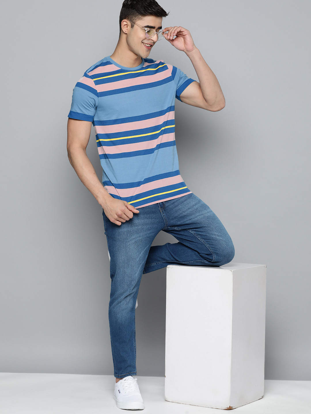 

Mast & Harbour Striped Regular Fit T-shirt, Blue