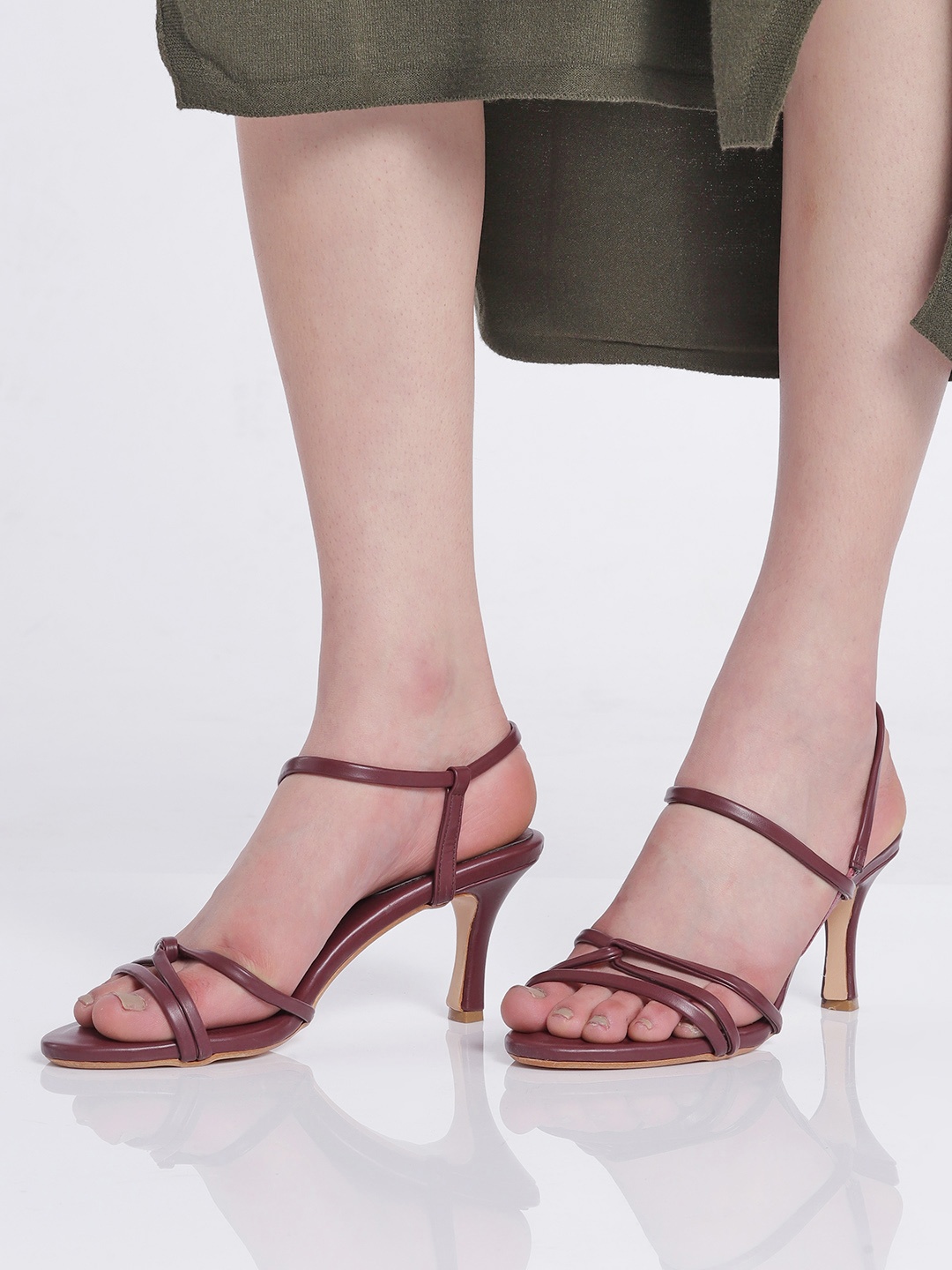

CORSICA Strappy Slim Heels, Burgundy