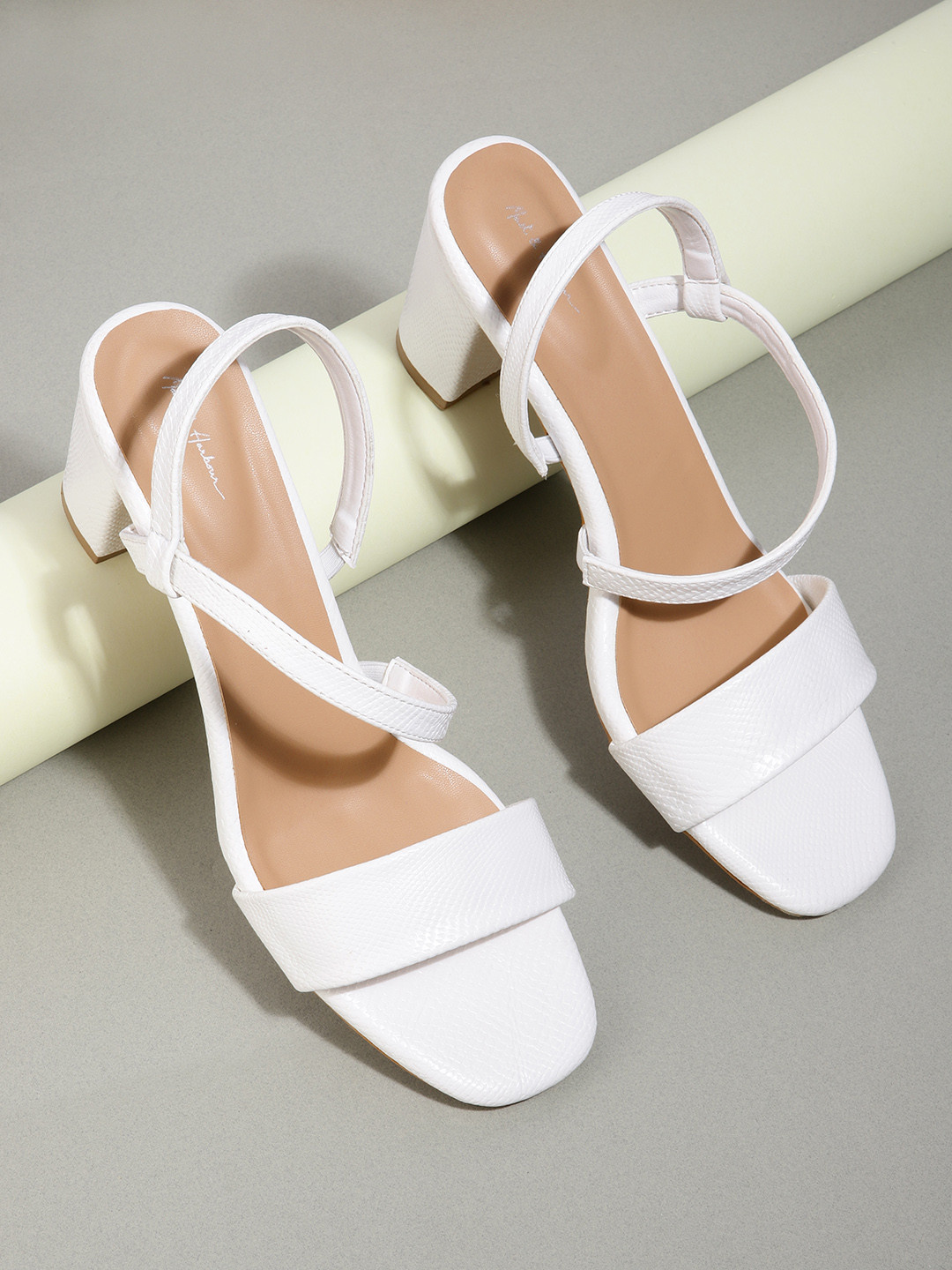 

Mast & Harbour Block Heels, White