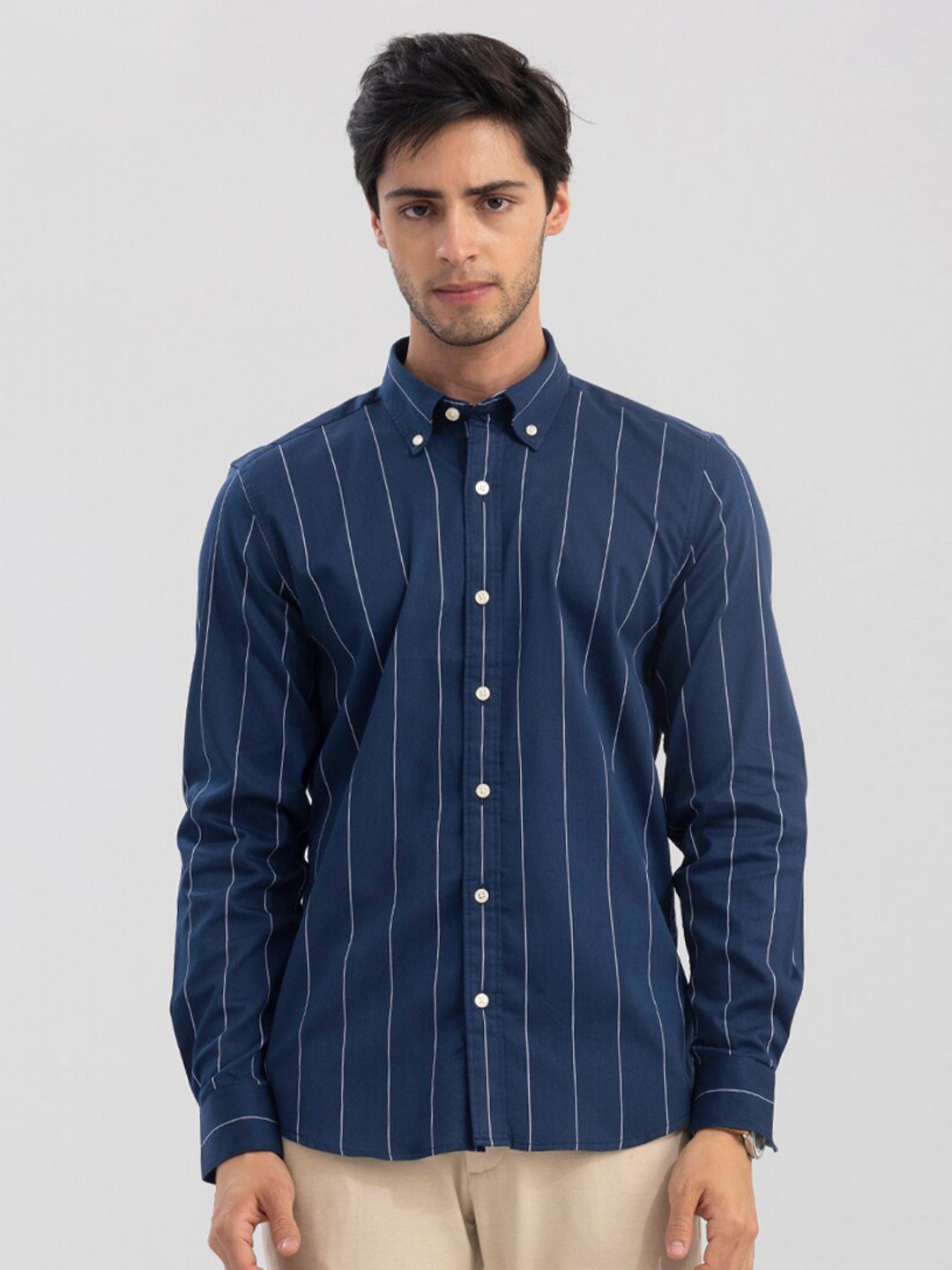 

Snitch Men Slim Fit Striped Cotton Casual Shirt, Black