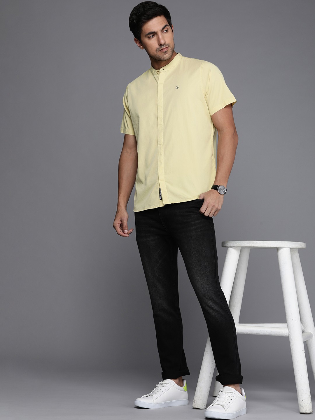 

WROGN Men Pure Cotton Slim Fit Casual Shirt, Yellow