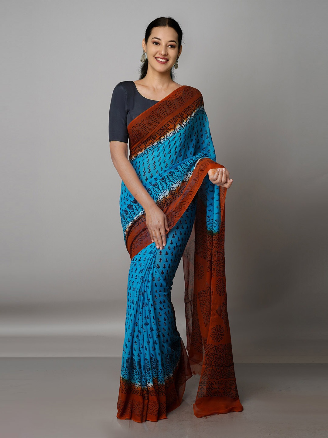 

Unnati Silks Ethnic Motifs Block Print Saree, Blue