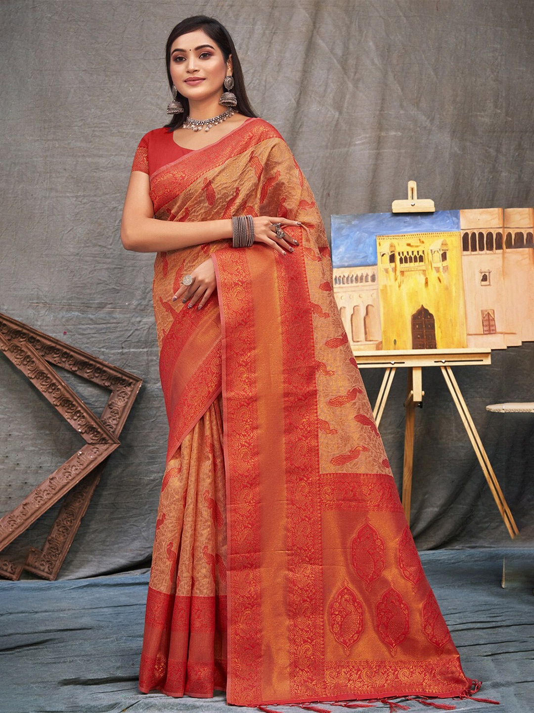 

SANGAM PRINTS Woven Design Zari Saree, Beige