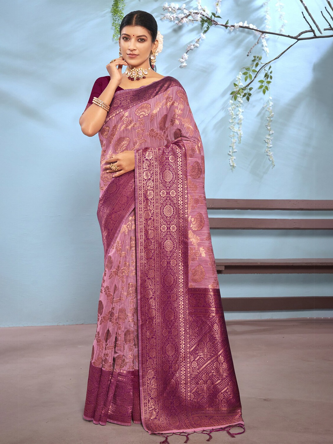 

SANGAM PRINTS Ethnic Motifs Woven Design Zari Saree, Pink