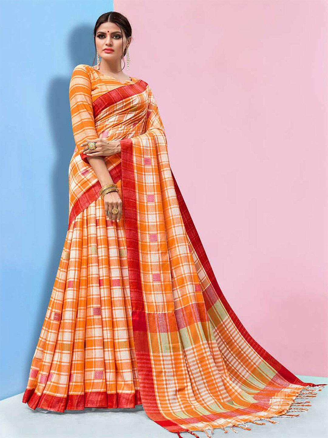 

SANGAM PRINTS Checked Saree, Orange