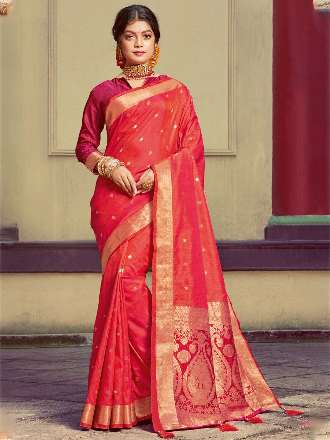 

SANGAM PRINTS Ethnic Motifs Woven Design Zari Saree, Pink