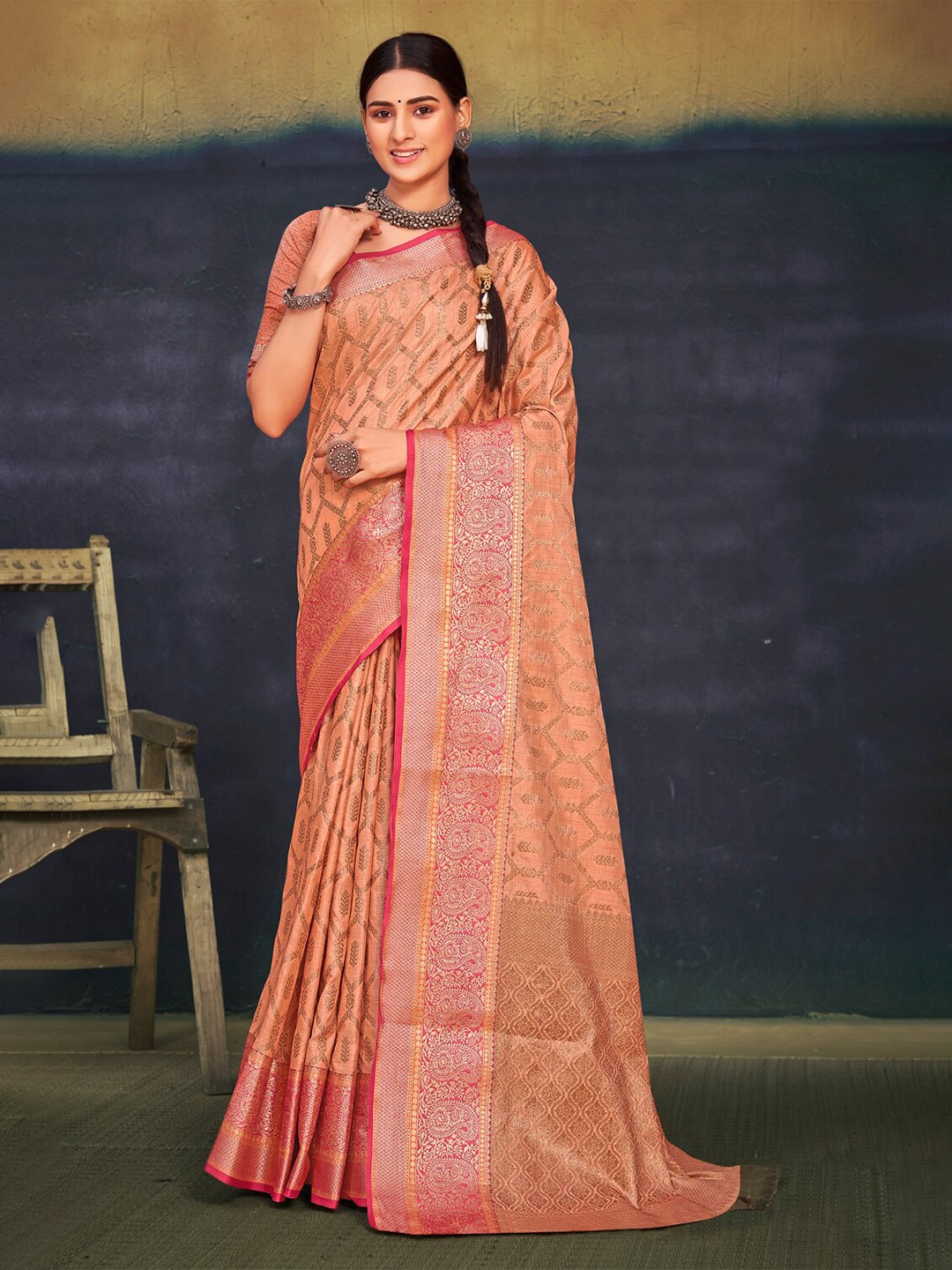 

SANGAM PRINTS Zari Saree, Peach