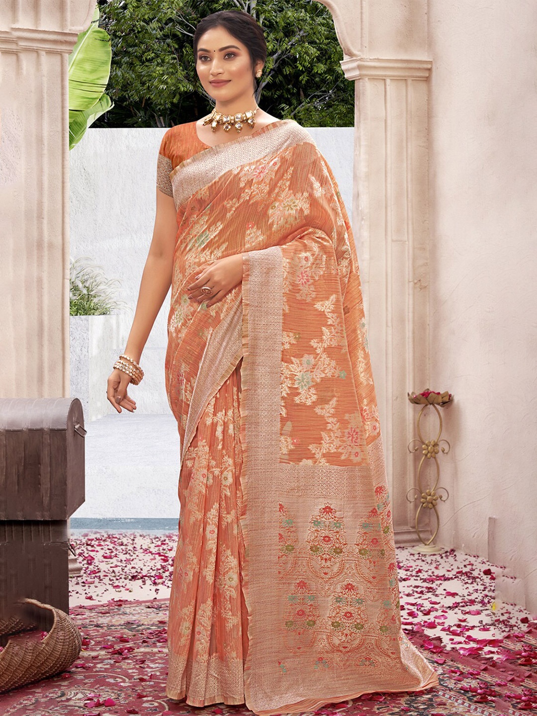 

SANGAM PRINTS Ethnic Motifs Zari Saree, Orange
