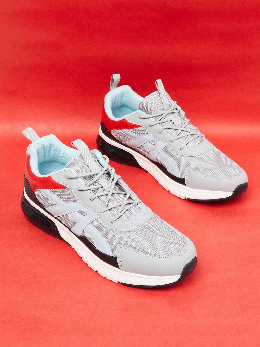 

max Men Walking Non-Marking Shoes, Grey