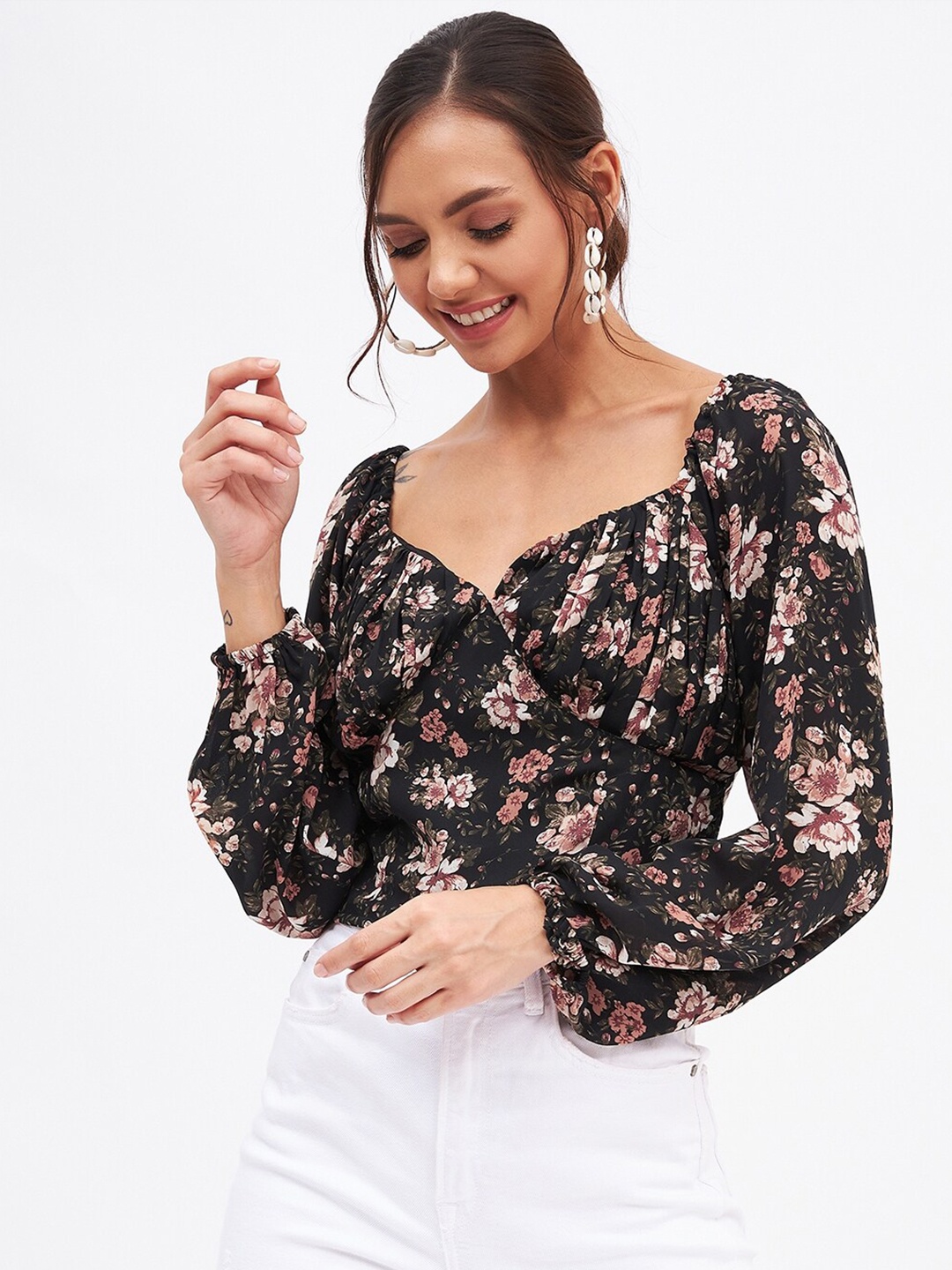 

Kibo Floral Print Sweetheart Neck Empire Crop Top, Black