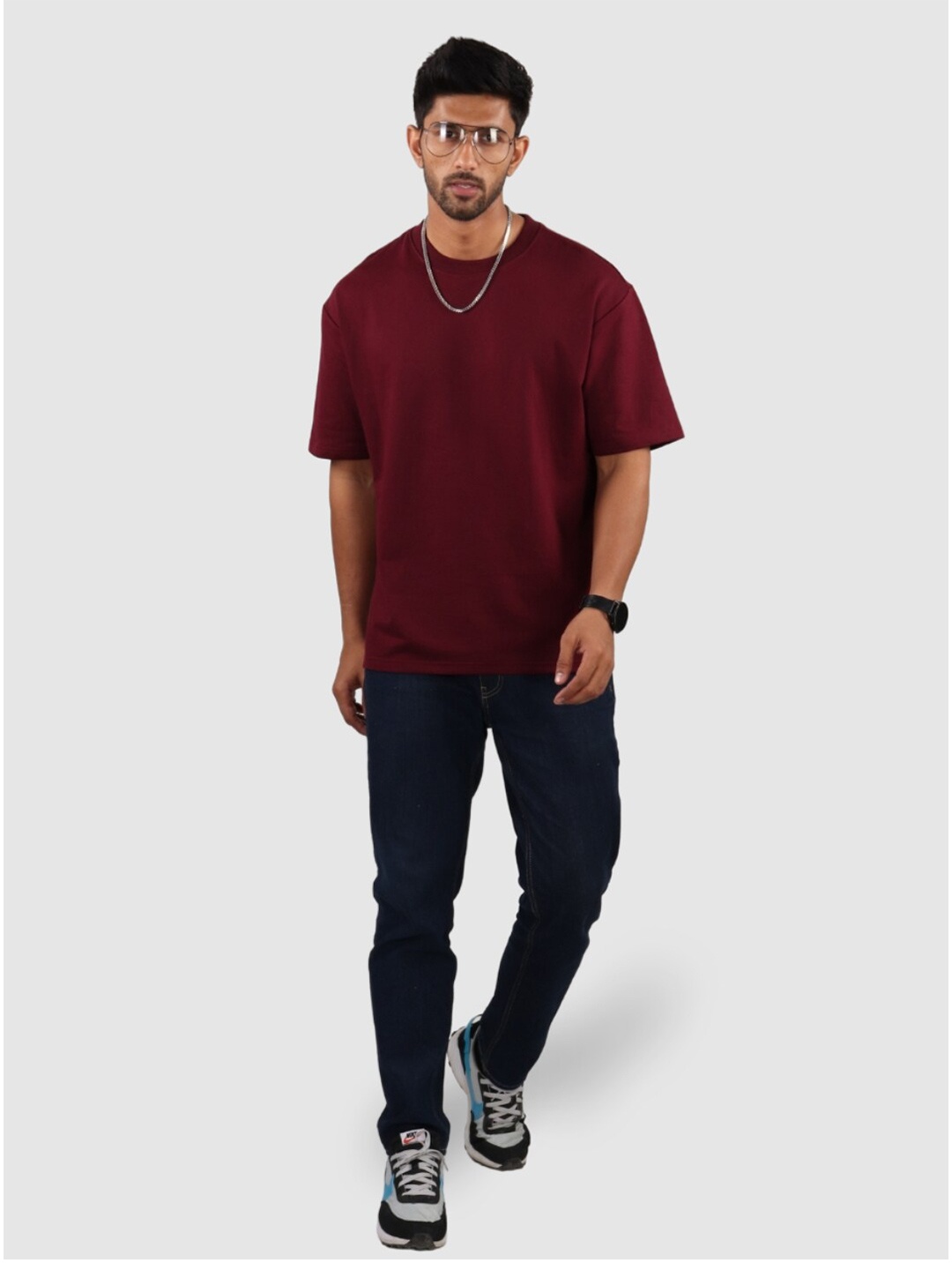 

The Label Bar Men Cotton T-shirt, Maroon