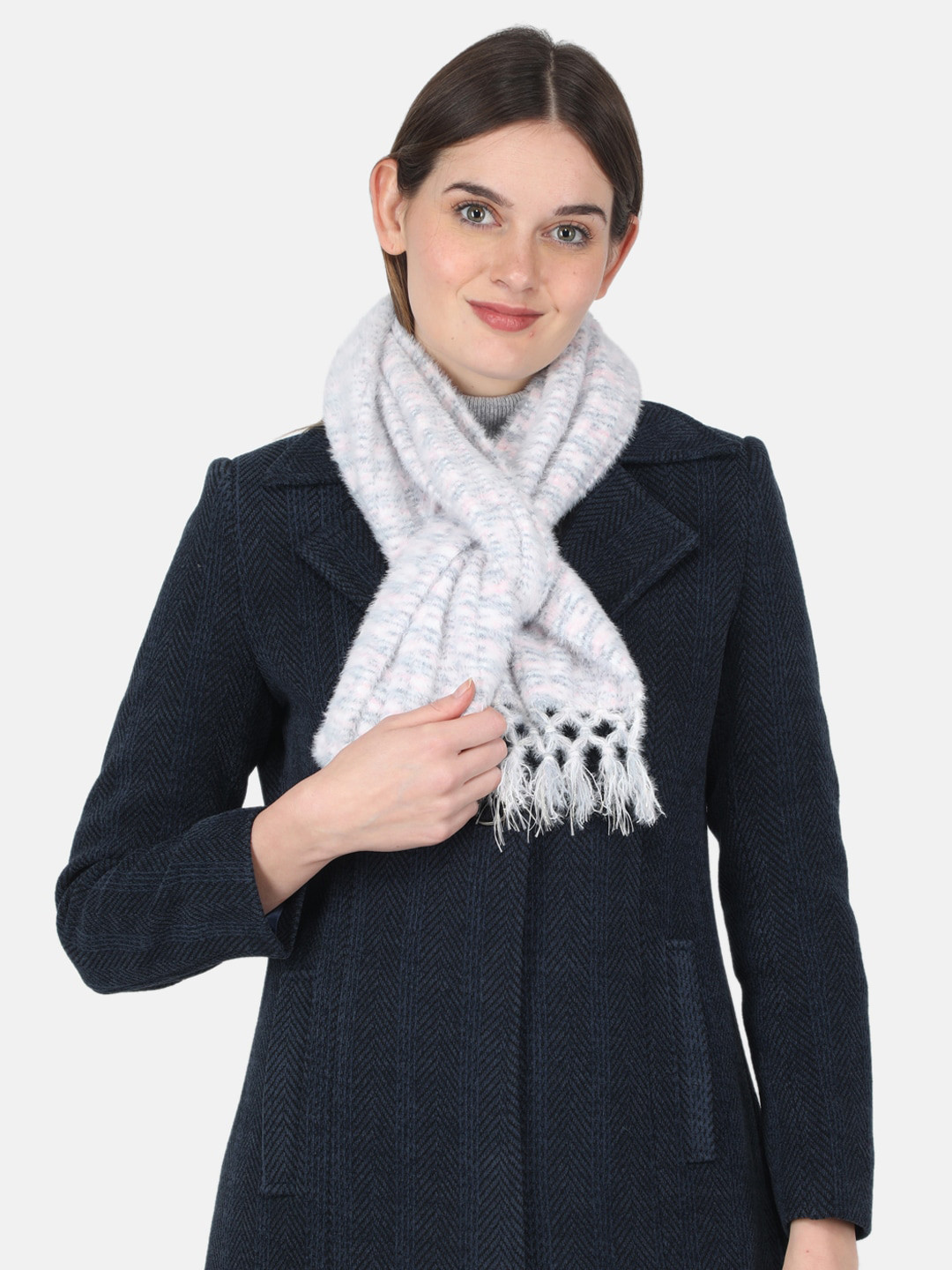 

Monte Carlo Designer Na Women Self Design Muffler, Pink