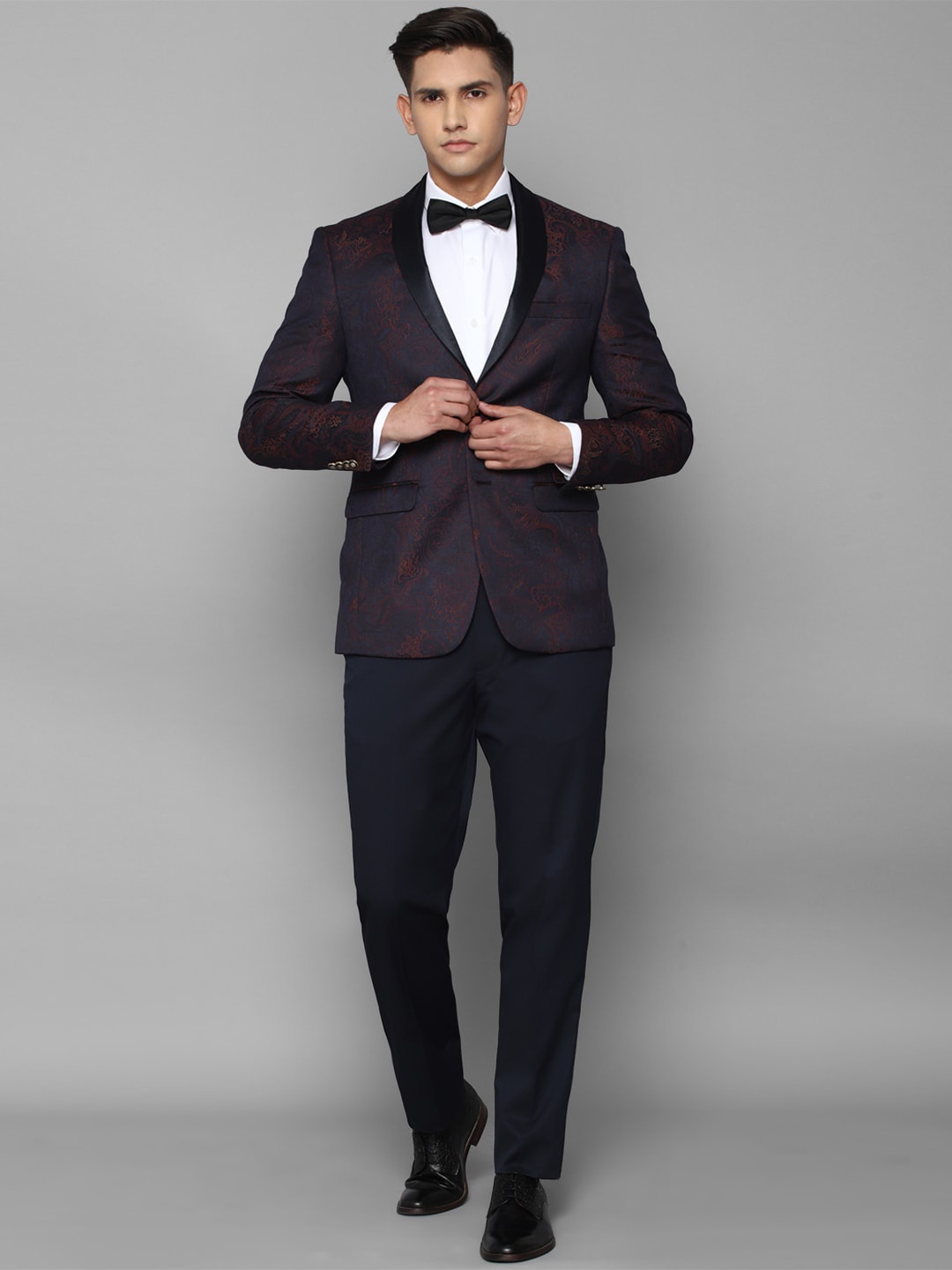 

Allen Solly Men Printed Slim-Fit Tuxedo 2-Piece Suit, Navy blue