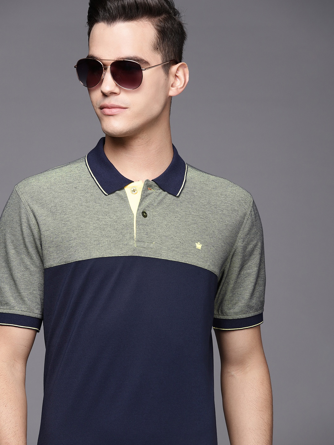 

Louis Philippe Colourblocked Polo Collar T-shirt, Navy blue