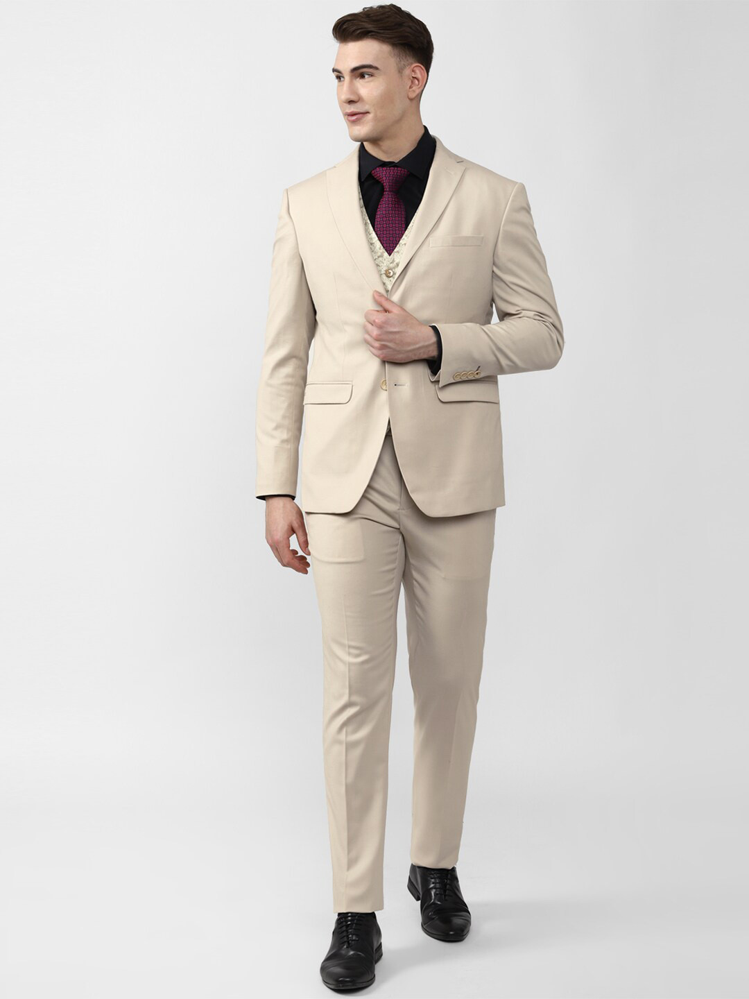

Peter England Elite Men Single Breasted Three Piece Formal Suit, Cream