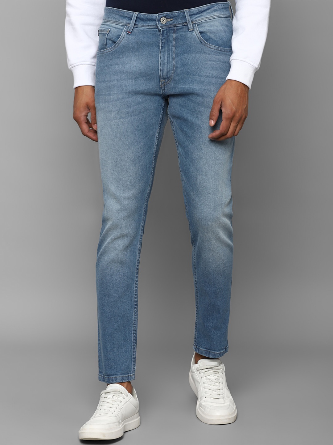 

Allen Solly Men Slim Fit Heavy Cotton Fade Jeans, Blue